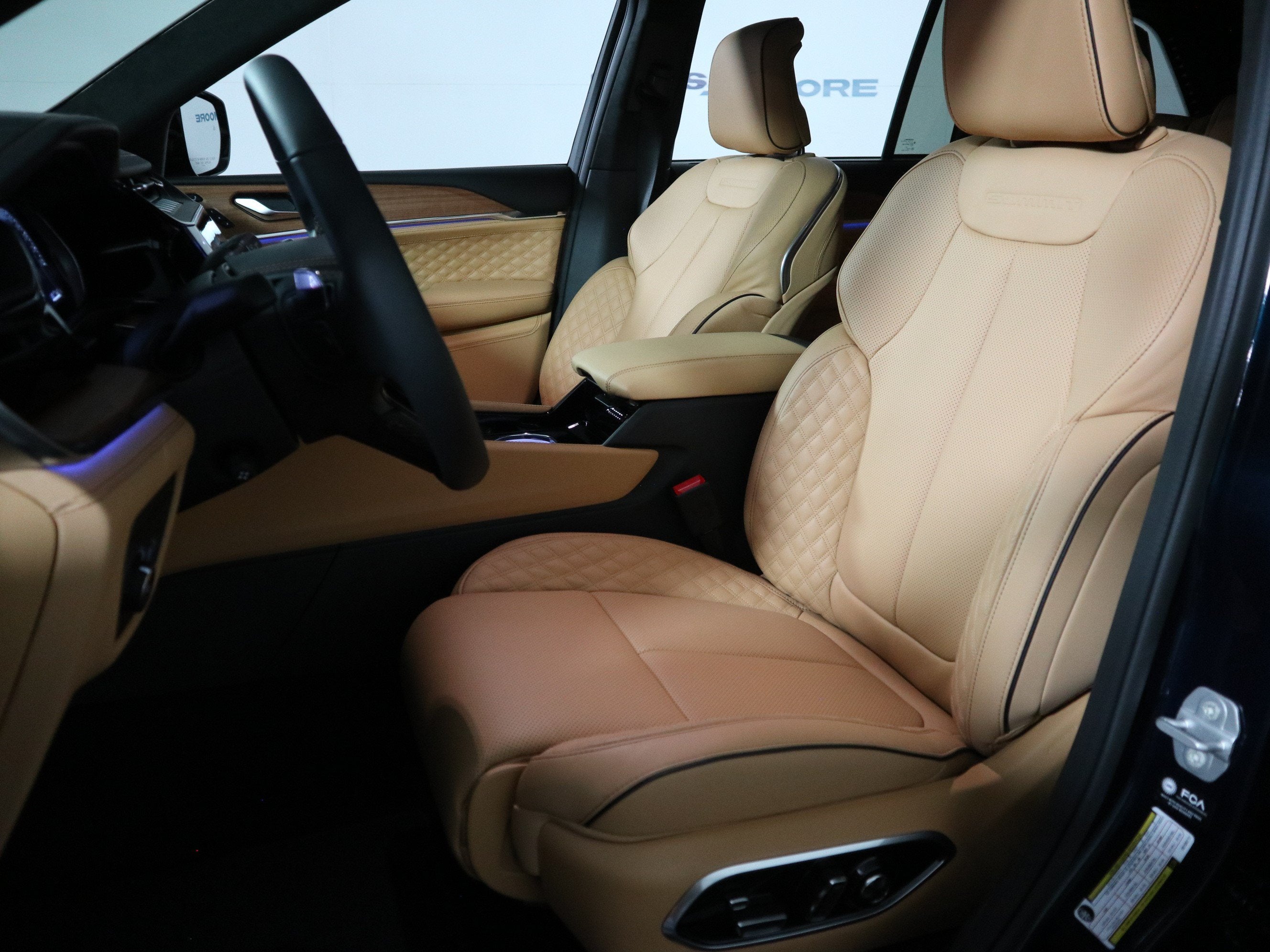 2027 Jeep Grand Cherokee Summit
