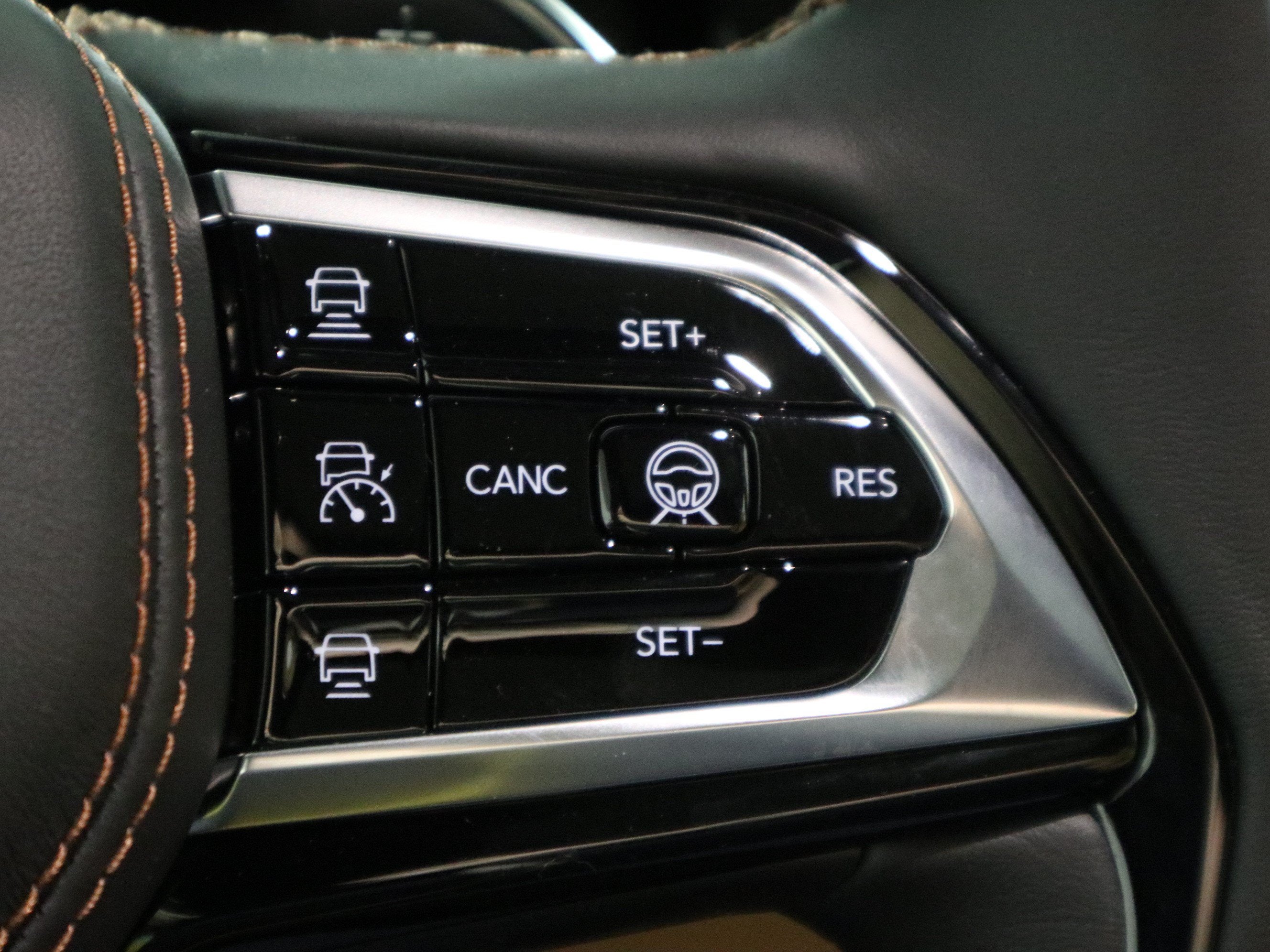 2027 Jeep Grand Cherokee Summit