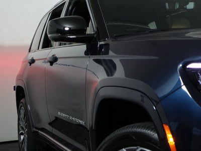 2027 Jeep Grand Cherokee Summit