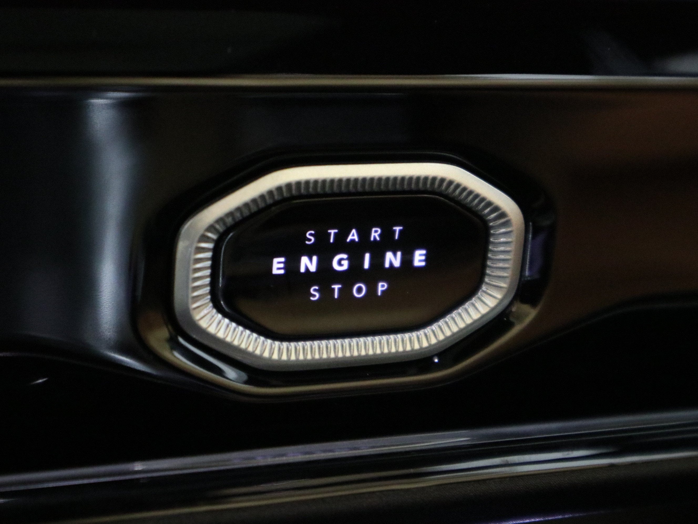 2027 Jeep Grand Cherokee Summit