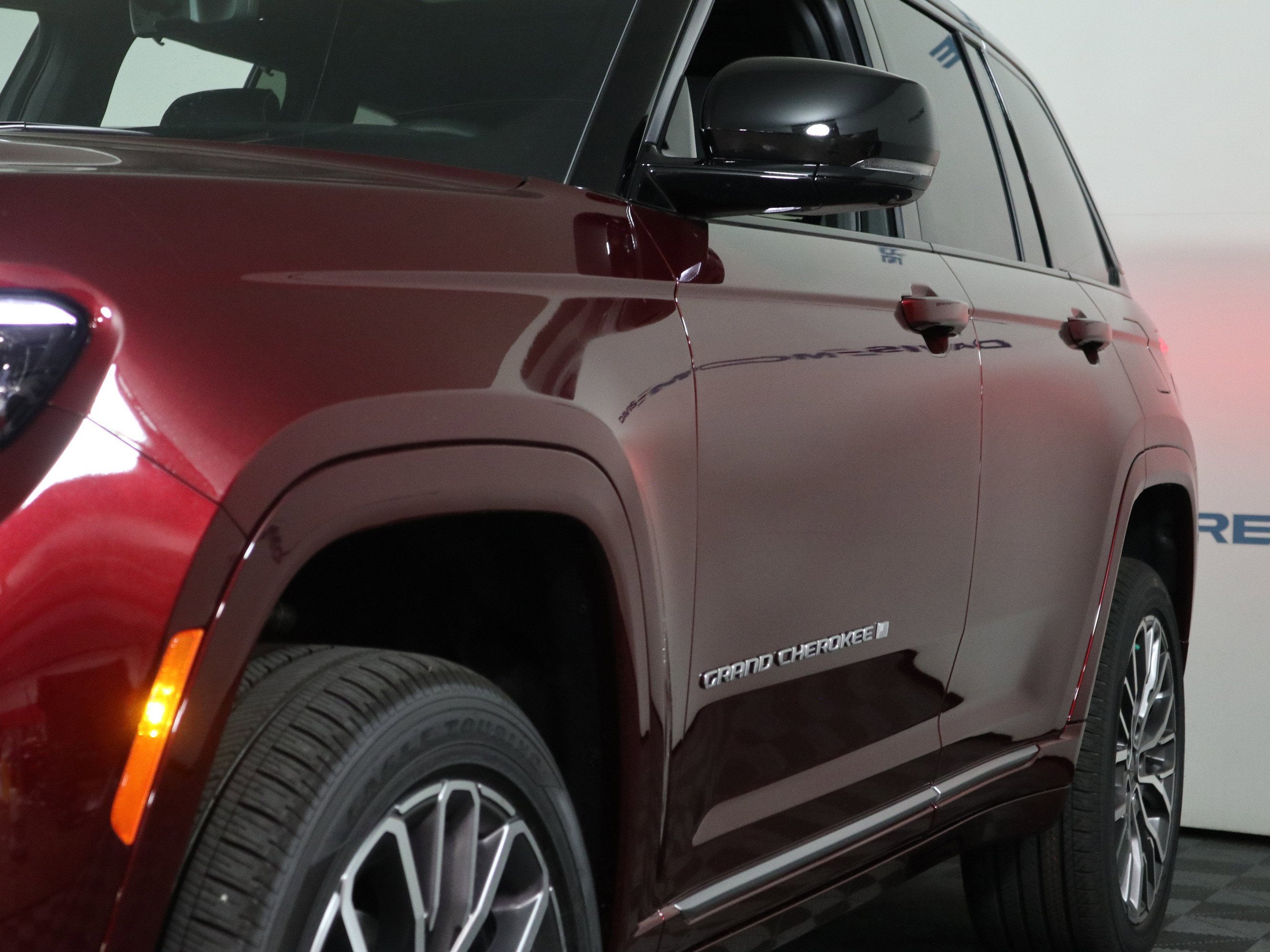 2026 Jeep Grand Cherokee Summit
