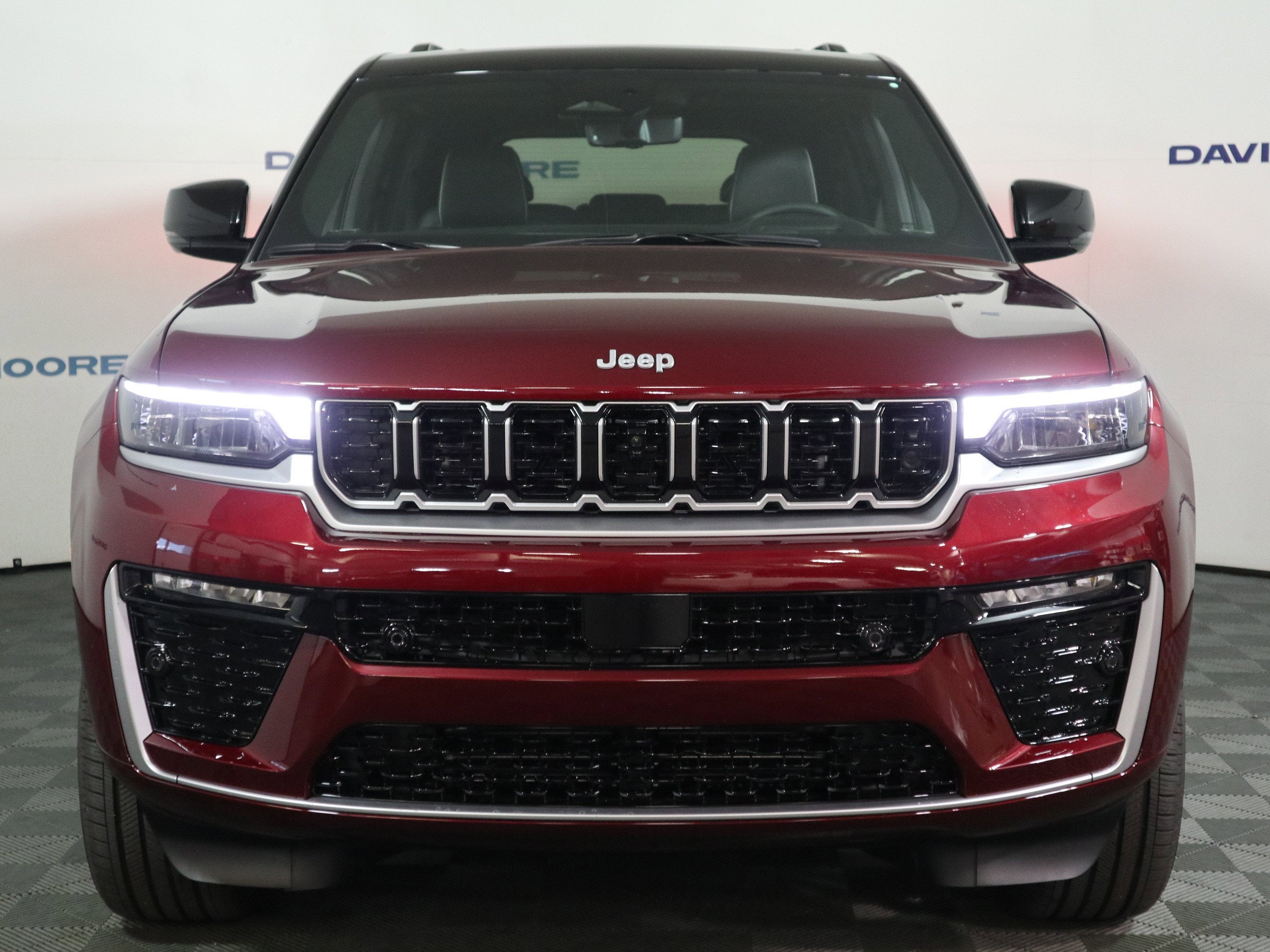 2026 Jeep Grand Cherokee Summit