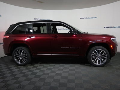 2026 Jeep Grand Cherokee Summit