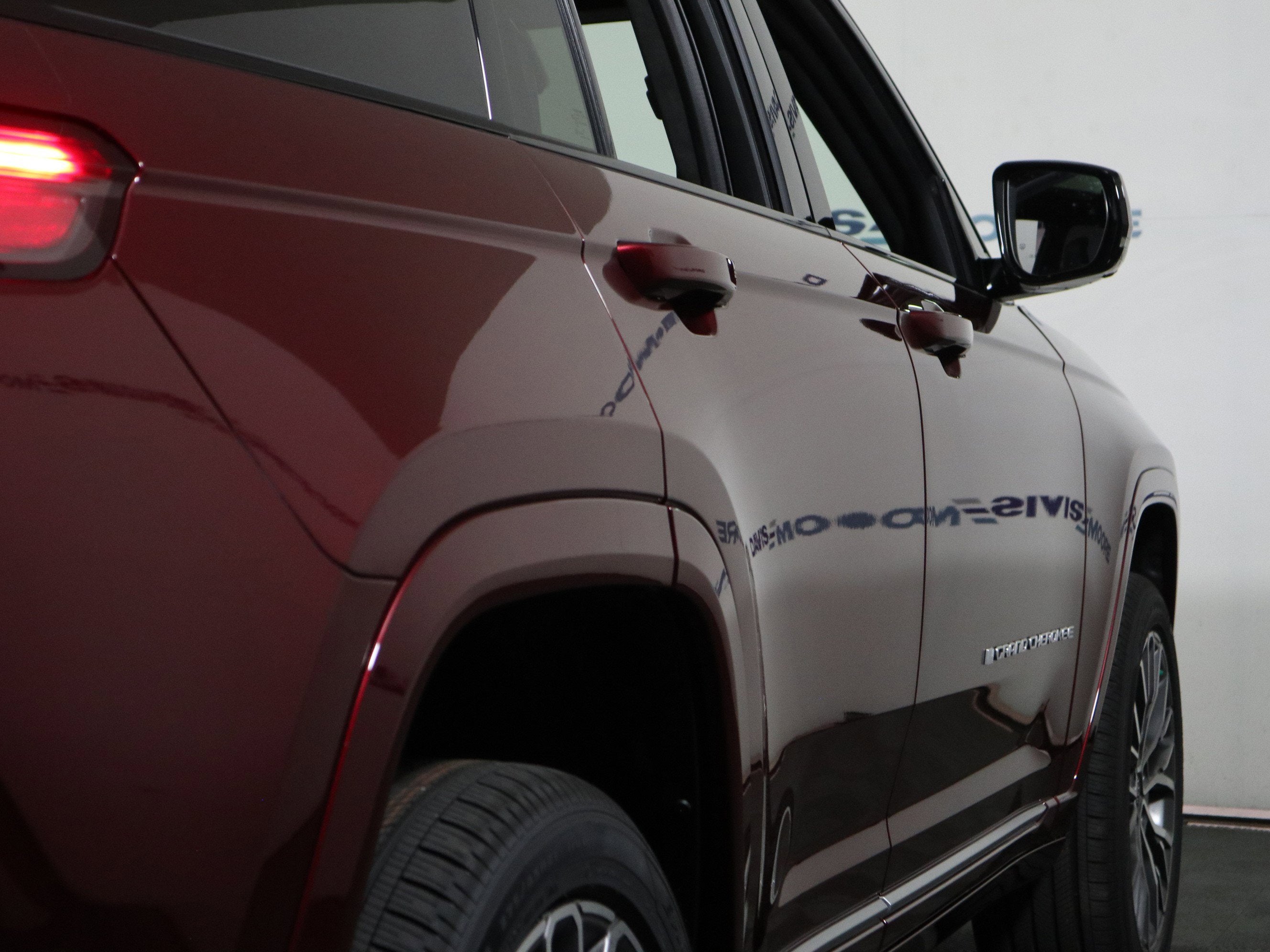 2026 Jeep Grand Cherokee Summit