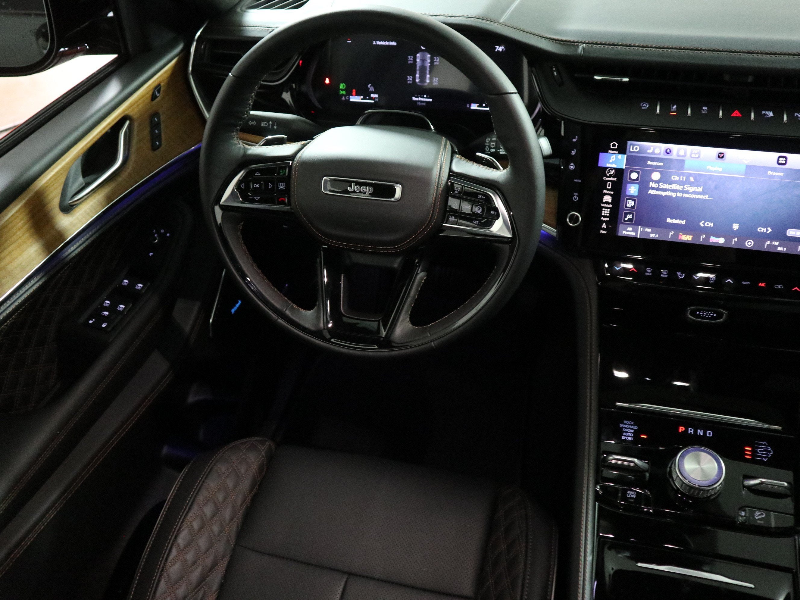2026 Jeep Grand Cherokee Summit