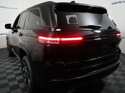 2026 Jeep Grand Cherokee Summit