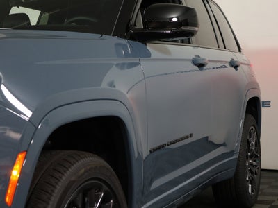 2026 Jeep Grand Cherokee Summit
