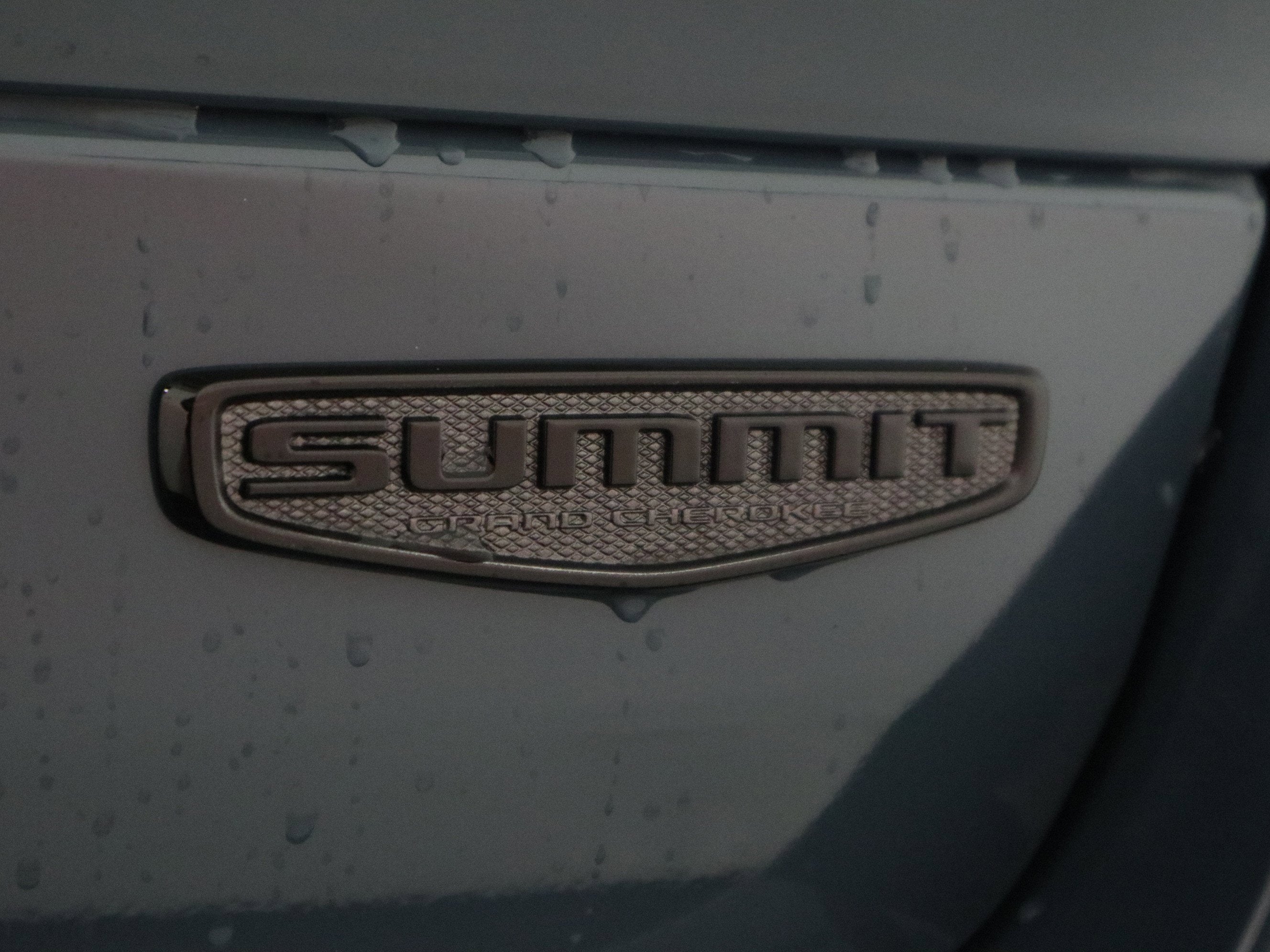 2026 Jeep Grand Cherokee Summit