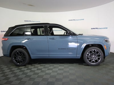 2026 Jeep Grand Cherokee Summit