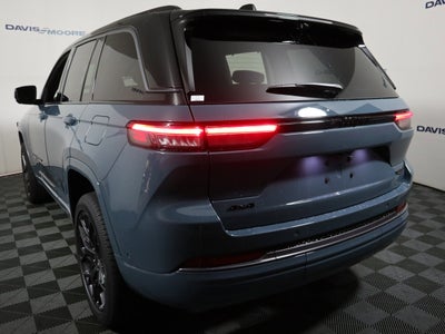 2026 Jeep Grand Cherokee Summit