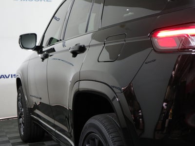 2026 Jeep Grand Cherokee Summit