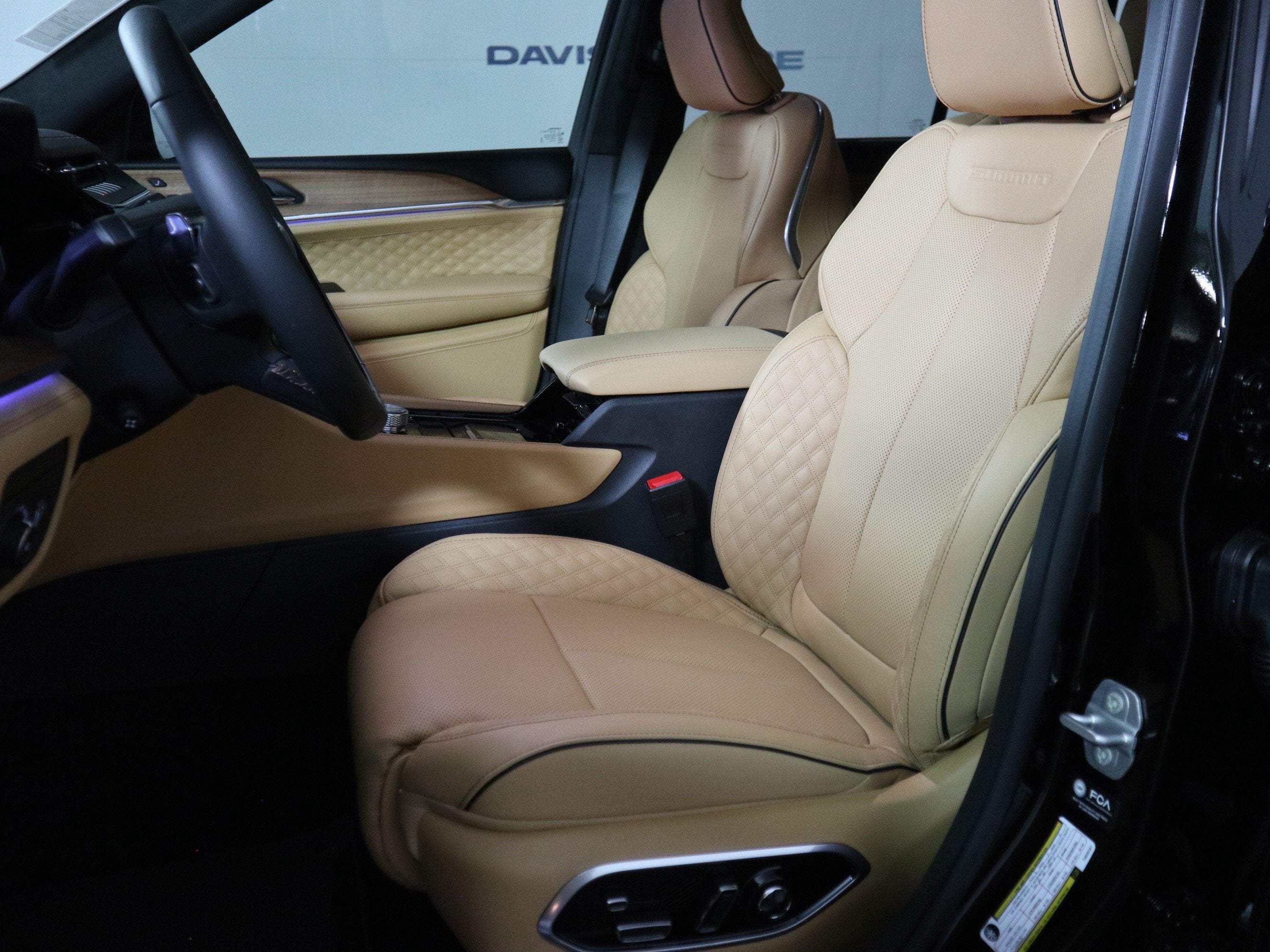 2026 Jeep Grand Cherokee Summit