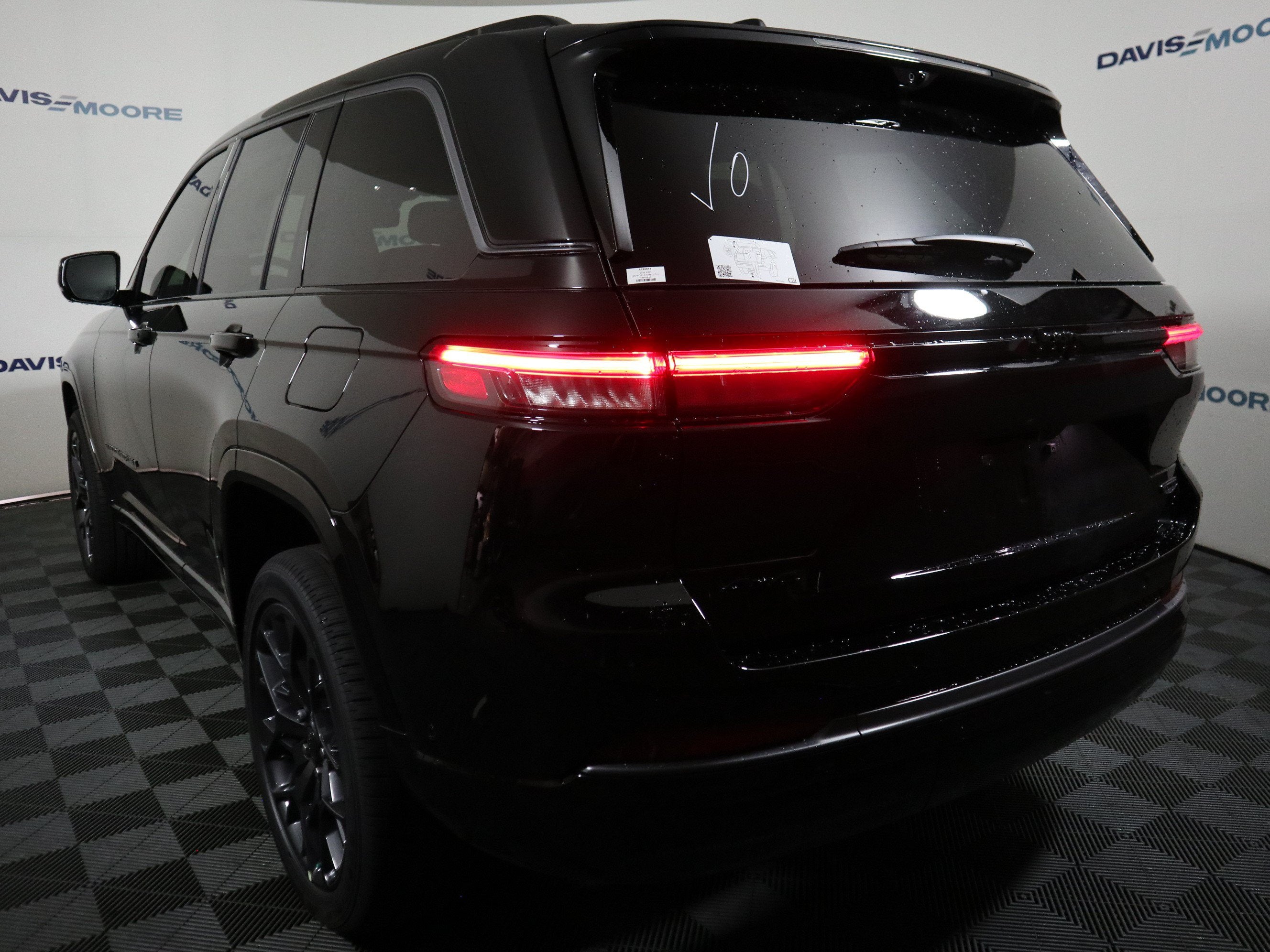 2026 Jeep Grand Cherokee Summit