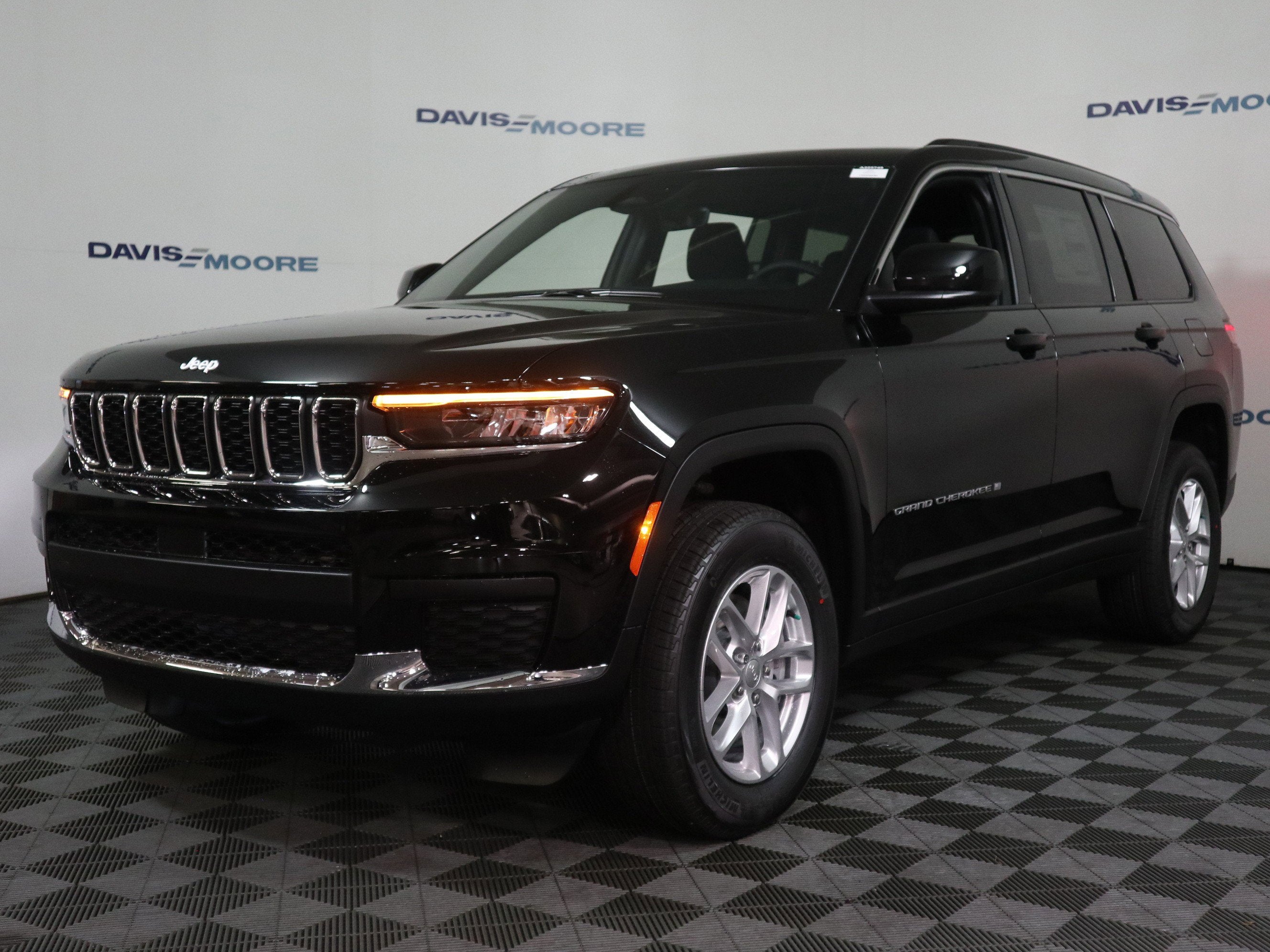 2025 Jeep Grand Cherokee L Laredo X