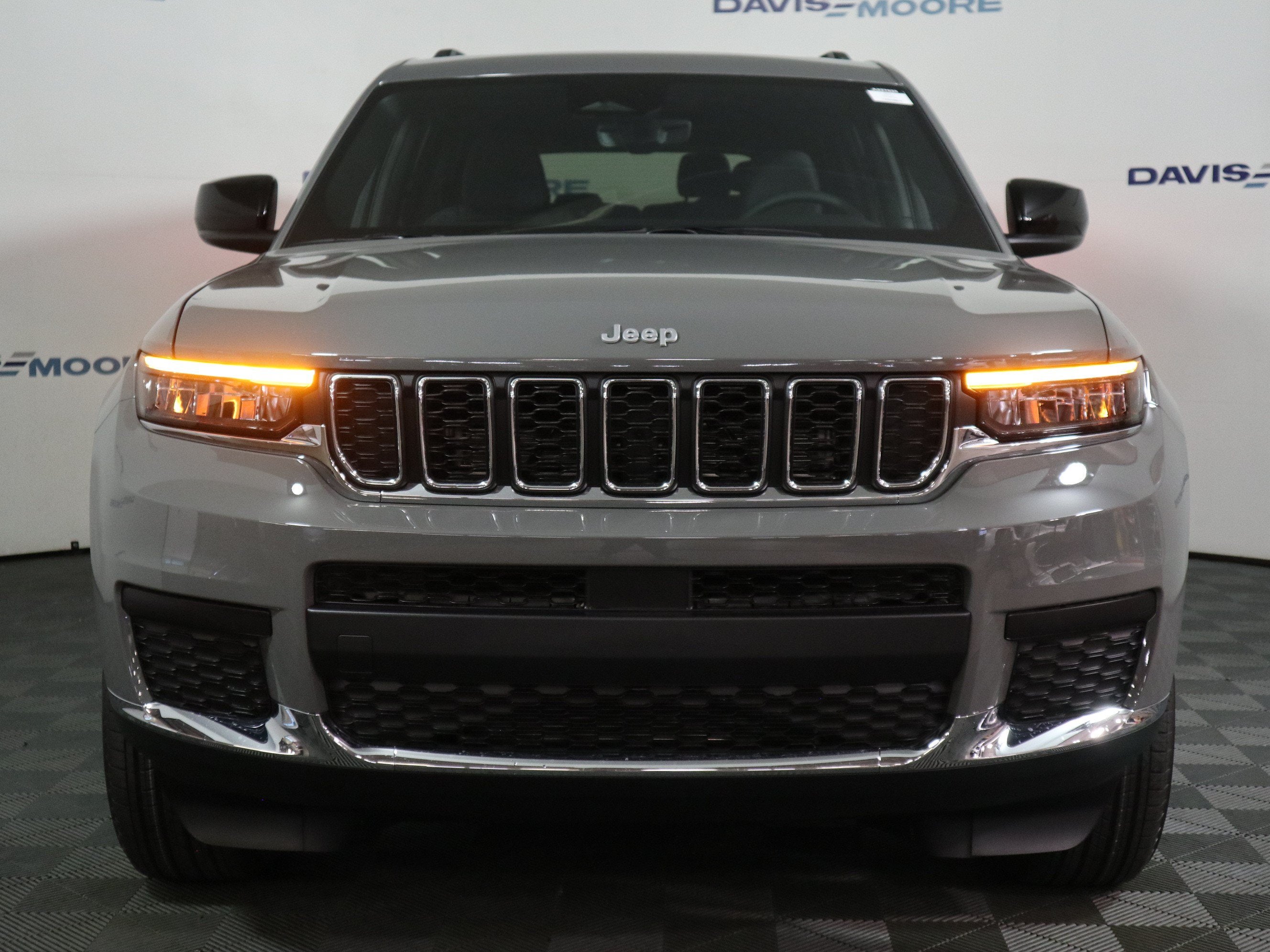2027 Jeep Grand Cherokee L Laredo X