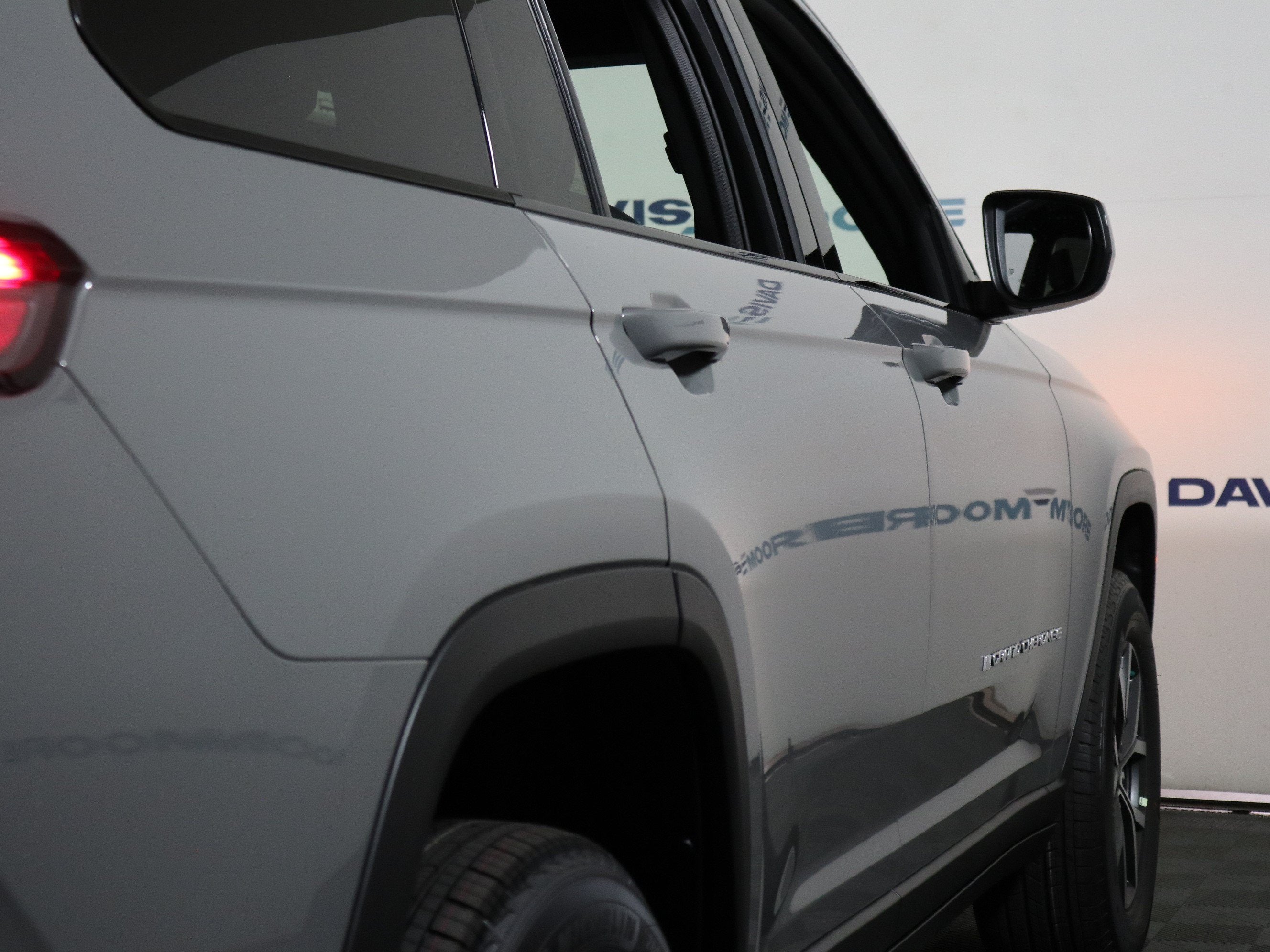 2027 Jeep Grand Cherokee L Laredo X