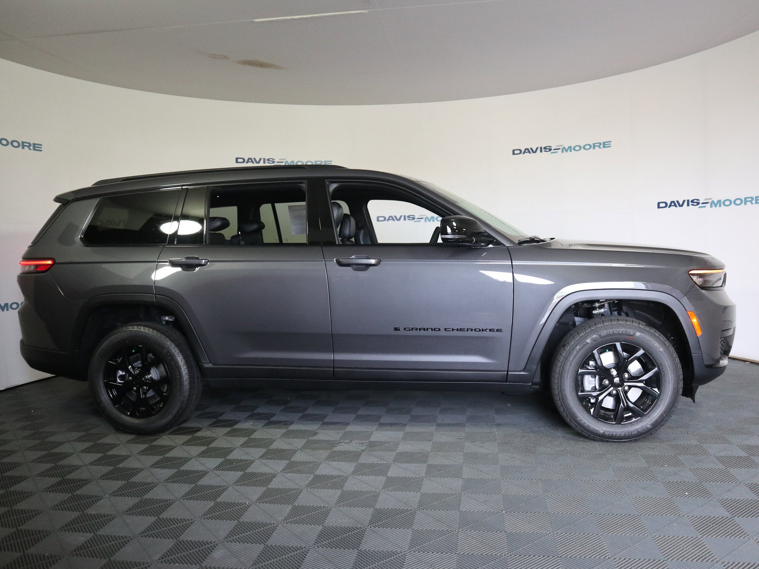 2025 Jeep Grand Cherokee L Altitude X