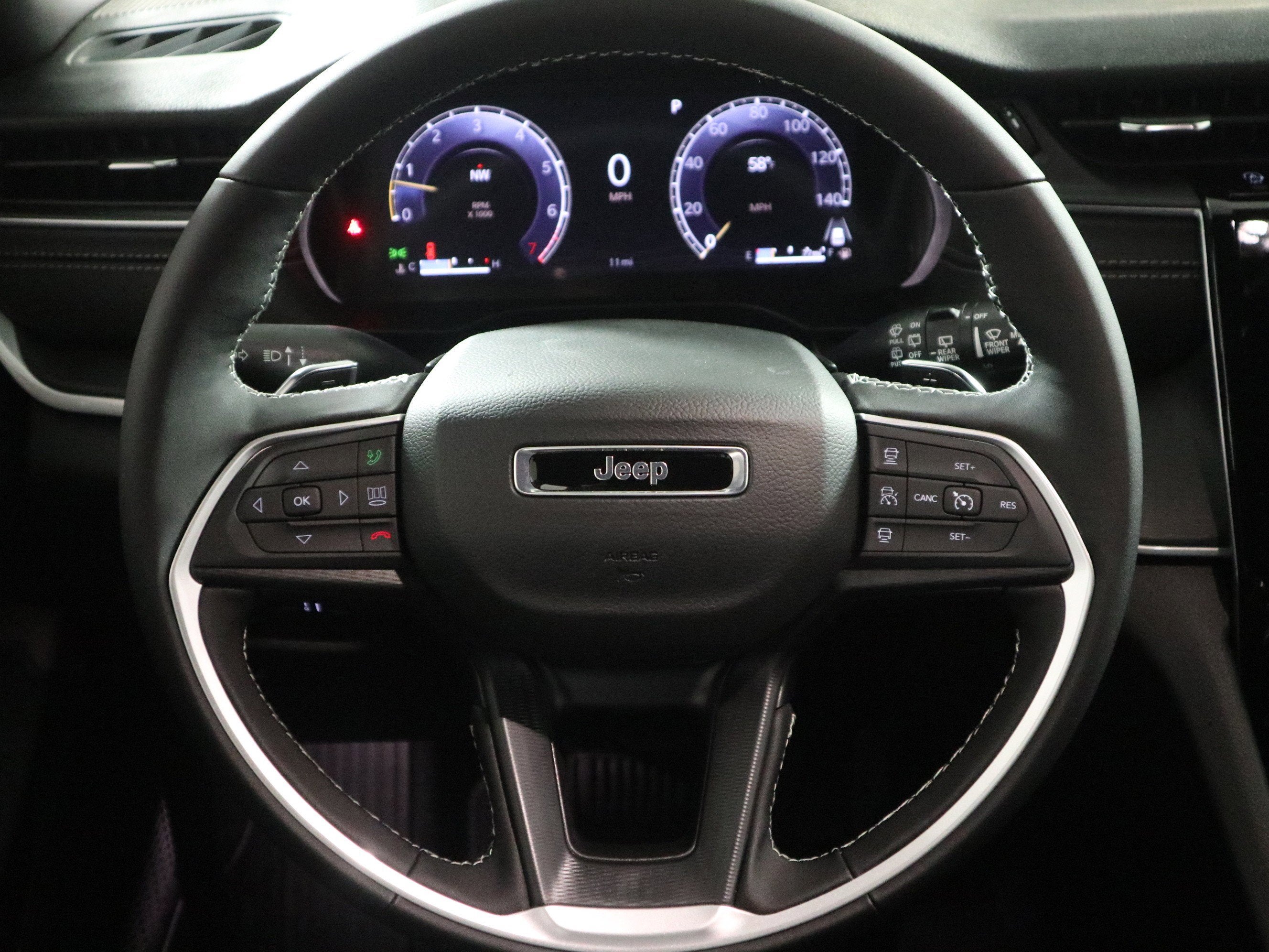 2025 Jeep Grand Cherokee L Laredo