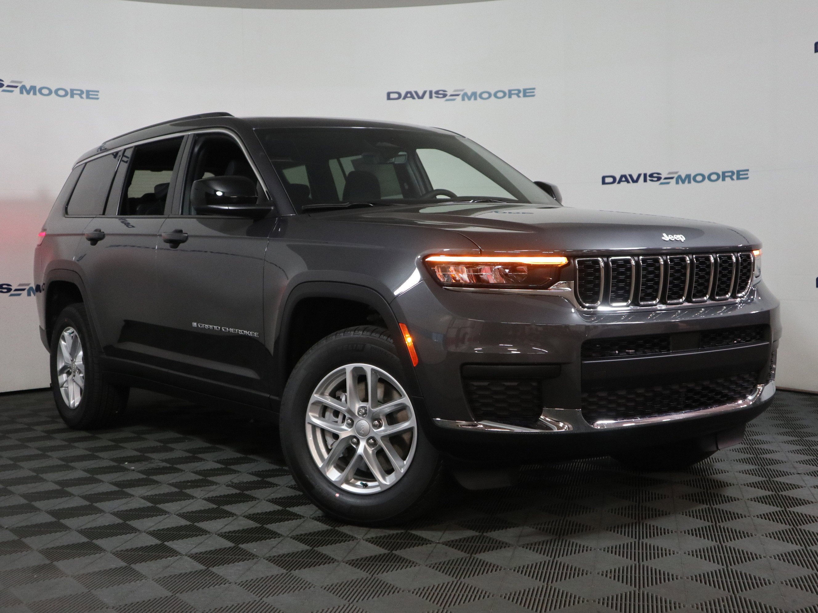 2025 Jeep Grand Cherokee L Laredo X
