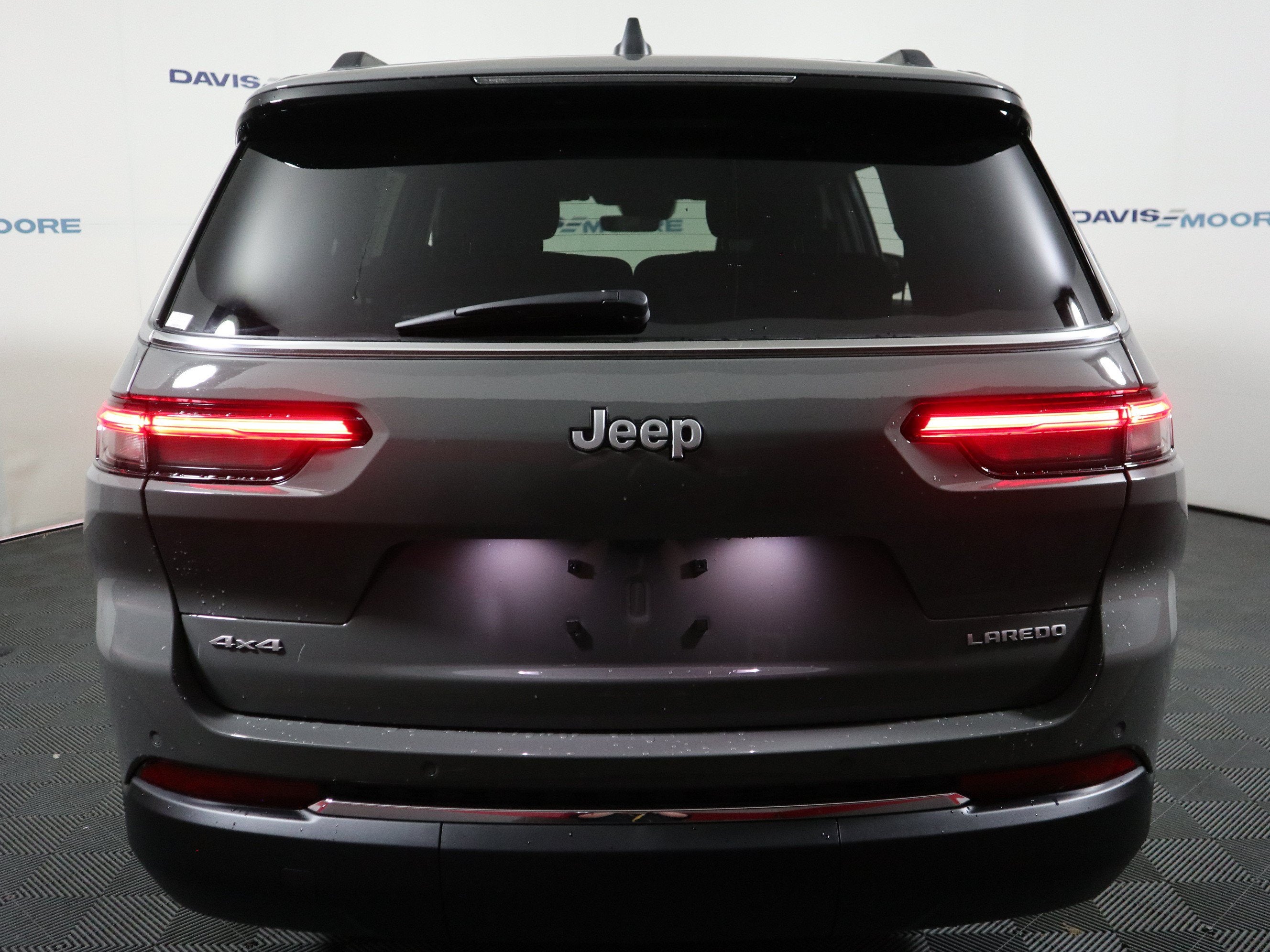 2027 Jeep Grand Cherokee L Laredo X