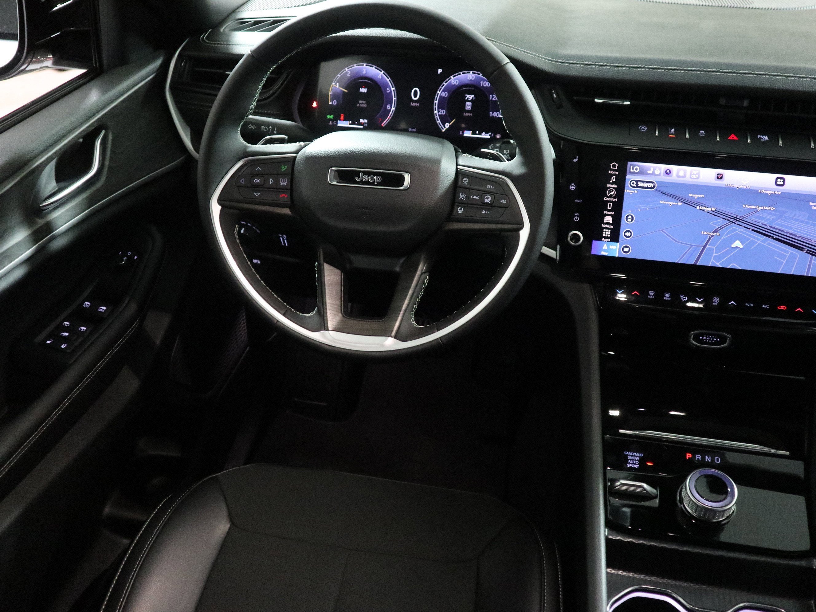 2026 Jeep Grand Cherokee L Laredo