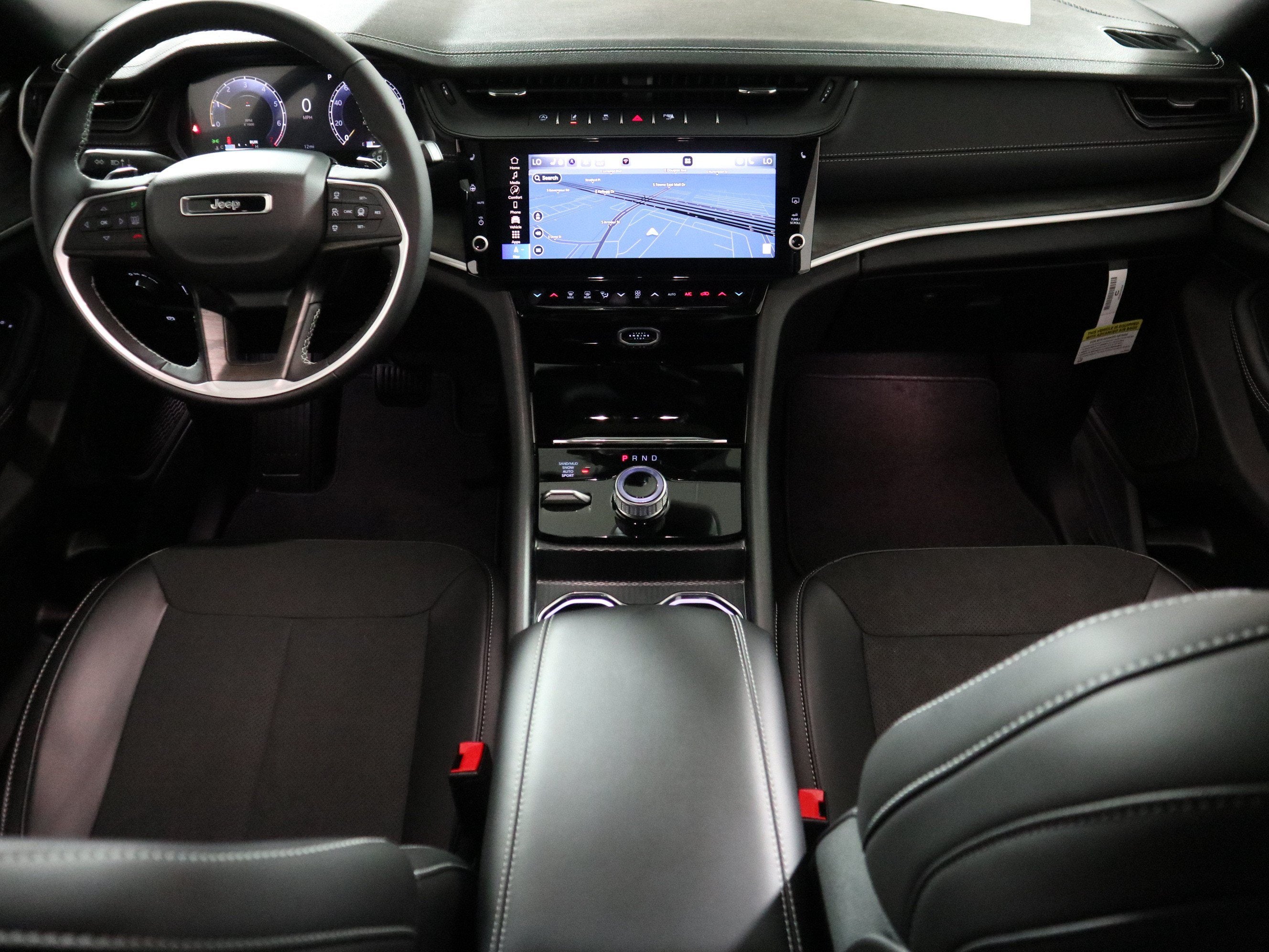 2026 Jeep Grand Cherokee L Laredo