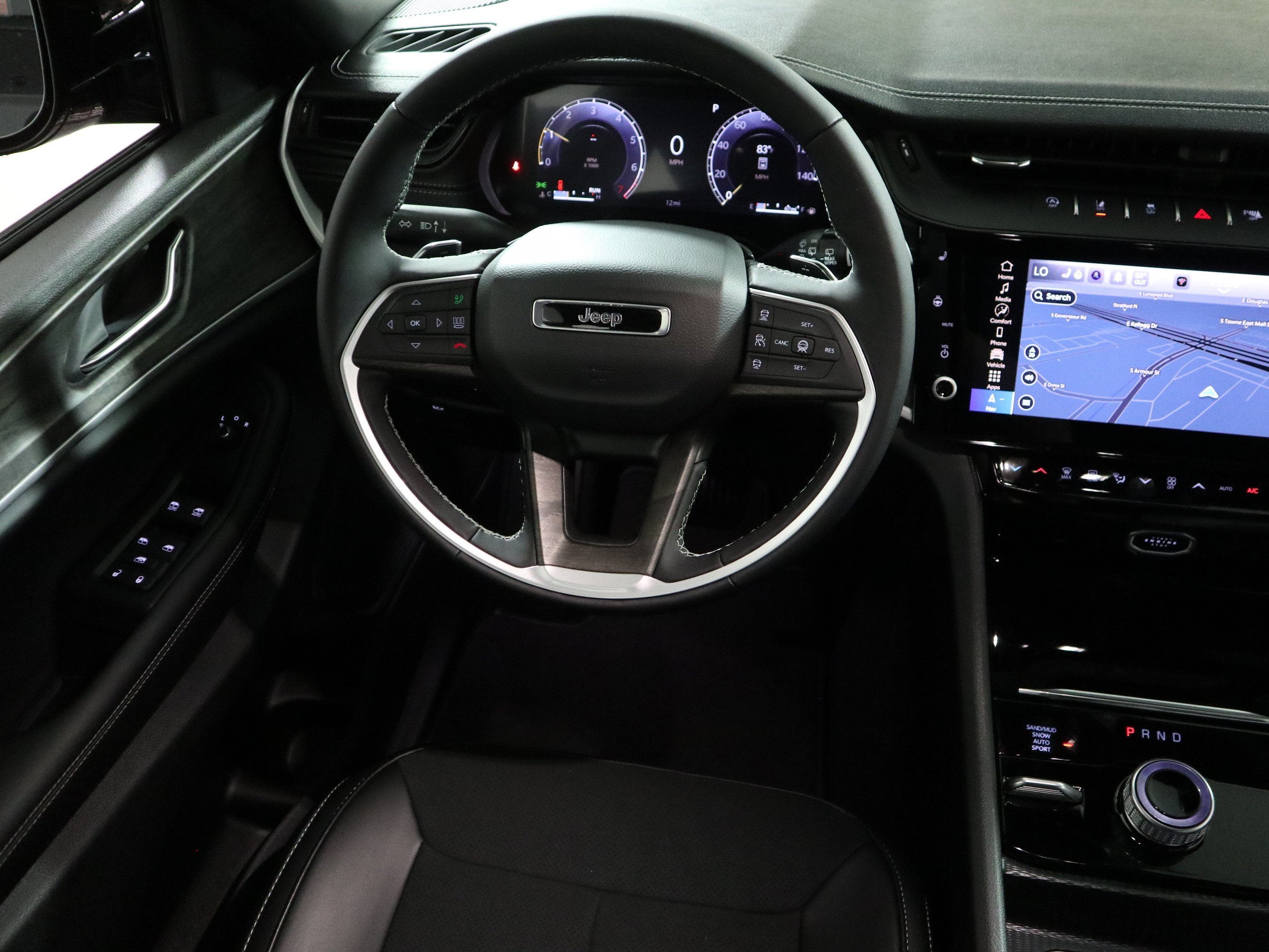 2026 Jeep Grand Cherokee L Laredo