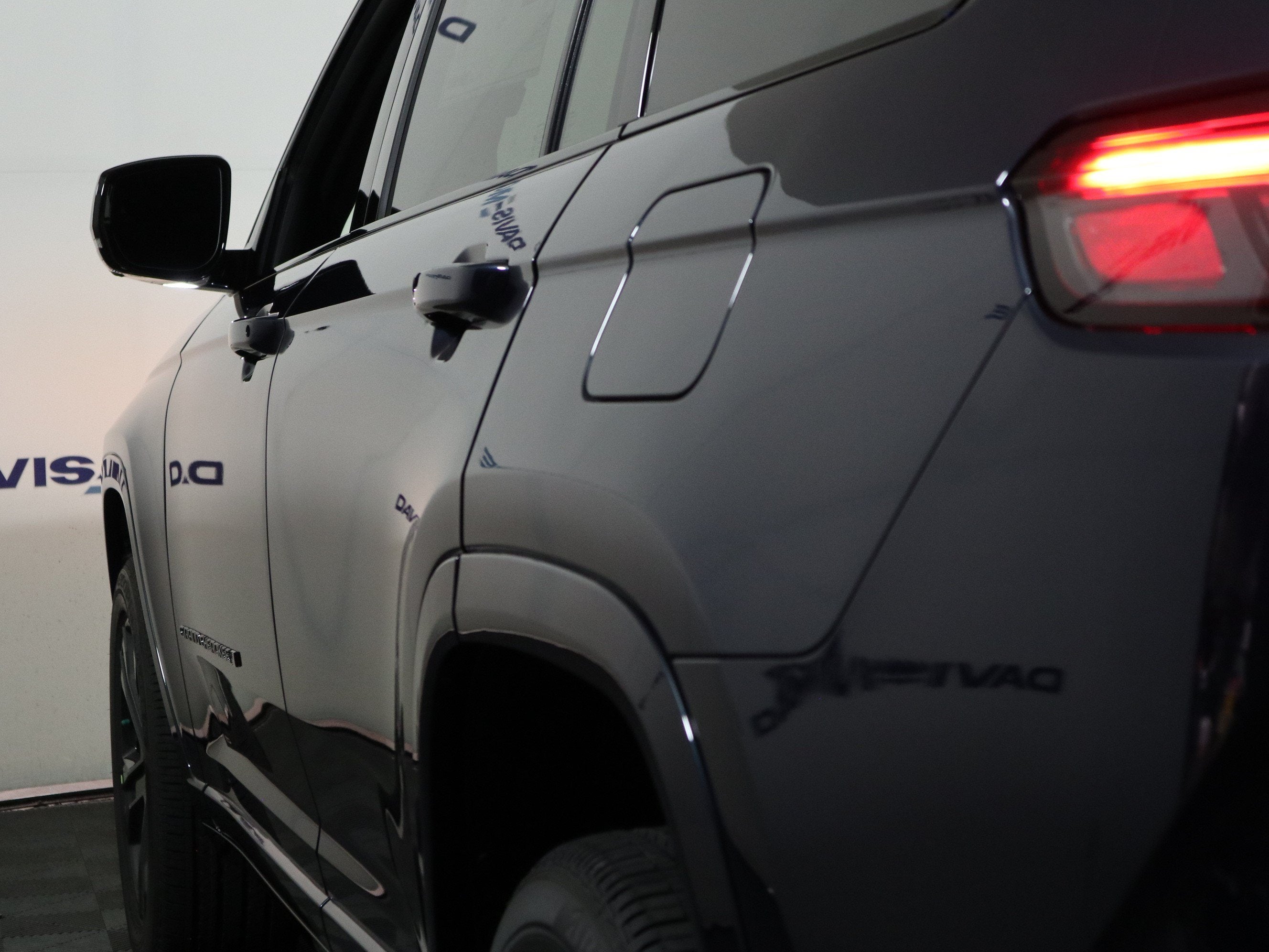 2027 Jeep Grand Cherokee L Limited