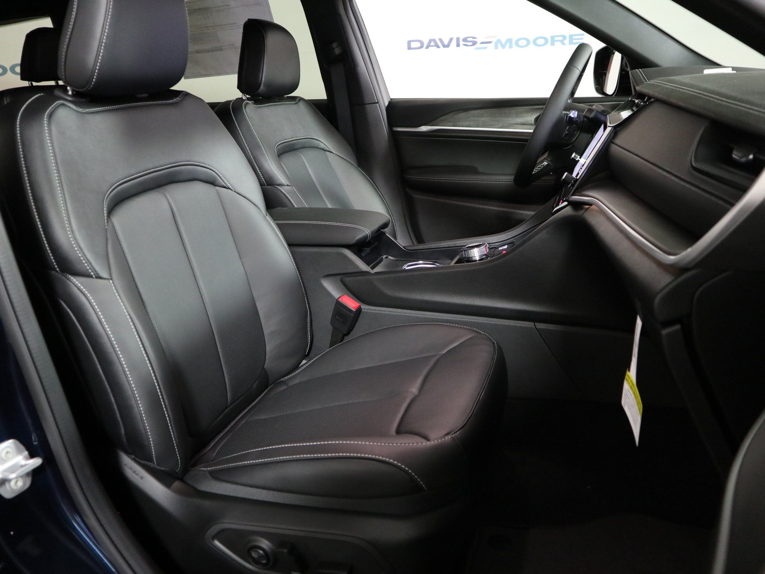 2027 Jeep Grand Cherokee L Limited