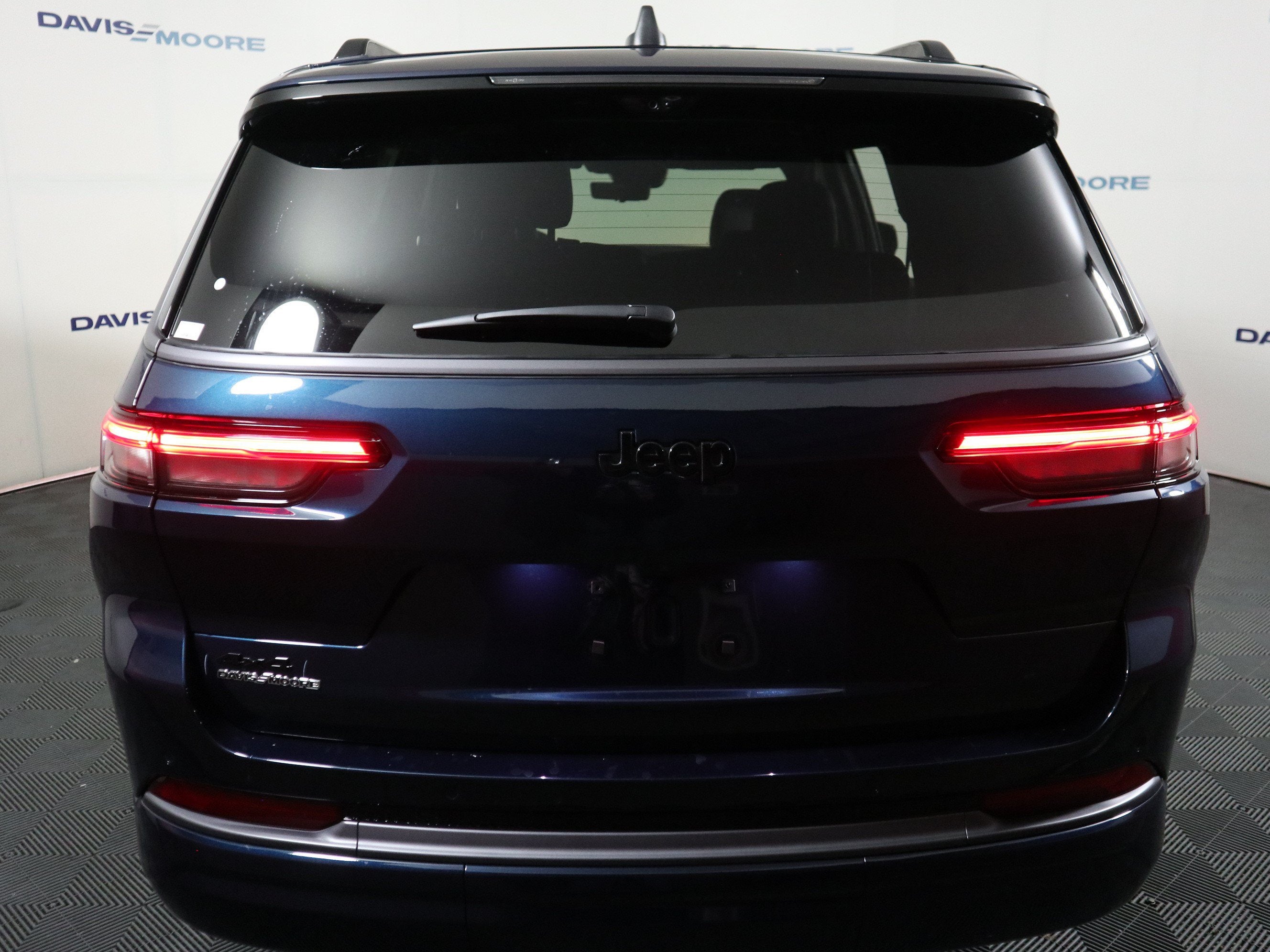 2027 Jeep Grand Cherokee L Limited