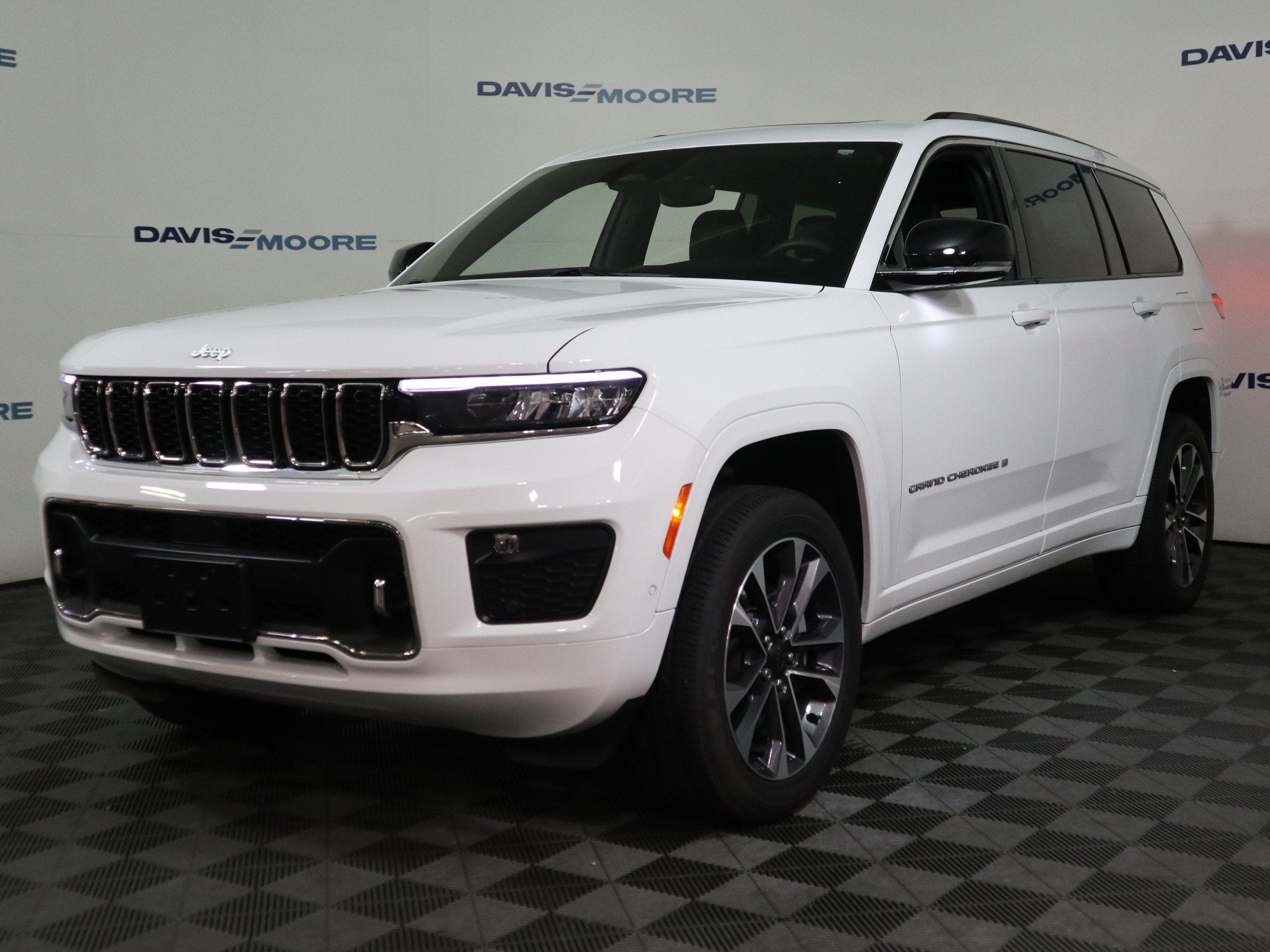 2025 Jeep Grand Cherokee L Overland