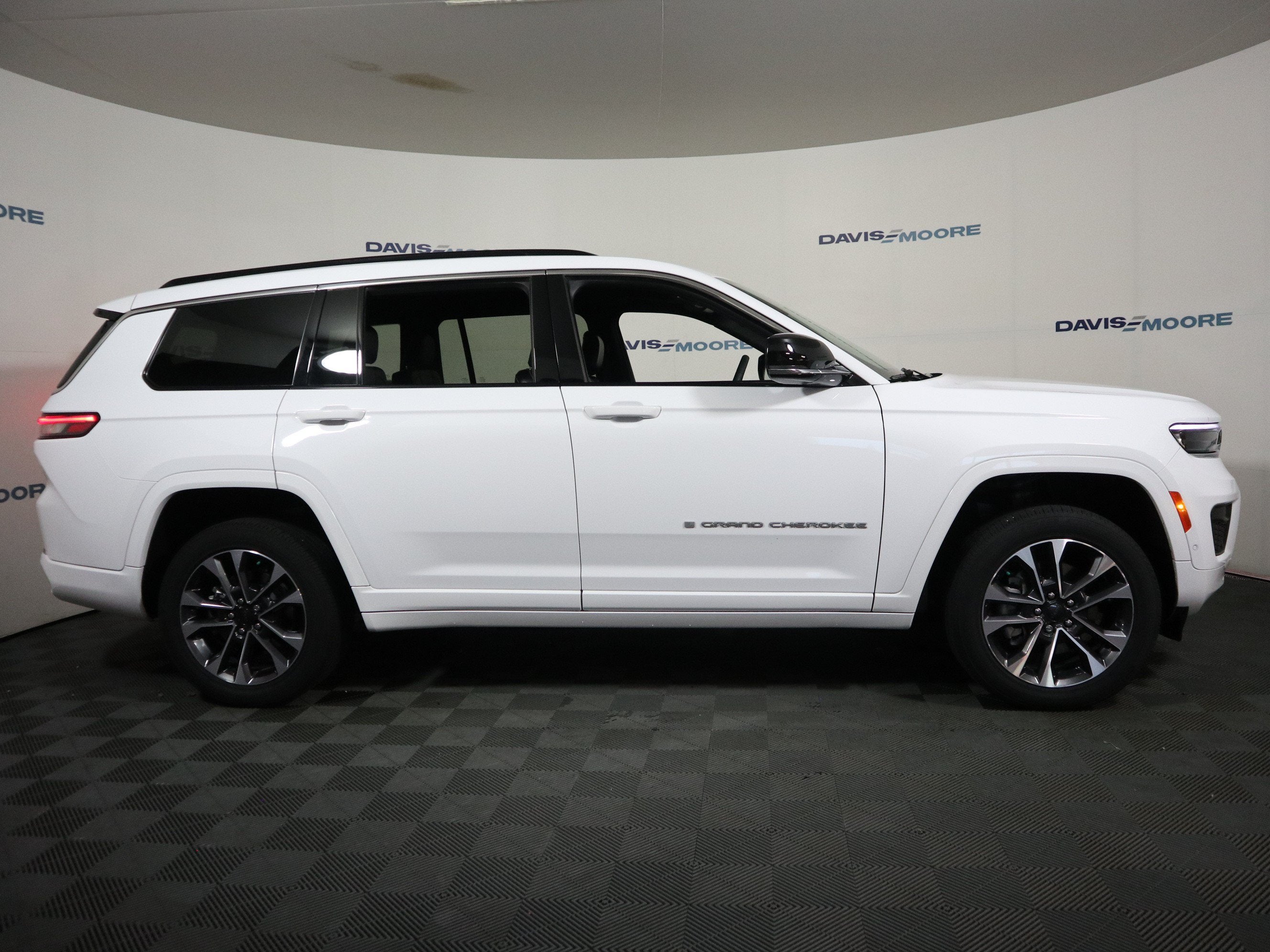2025 Jeep Grand Cherokee L Overland