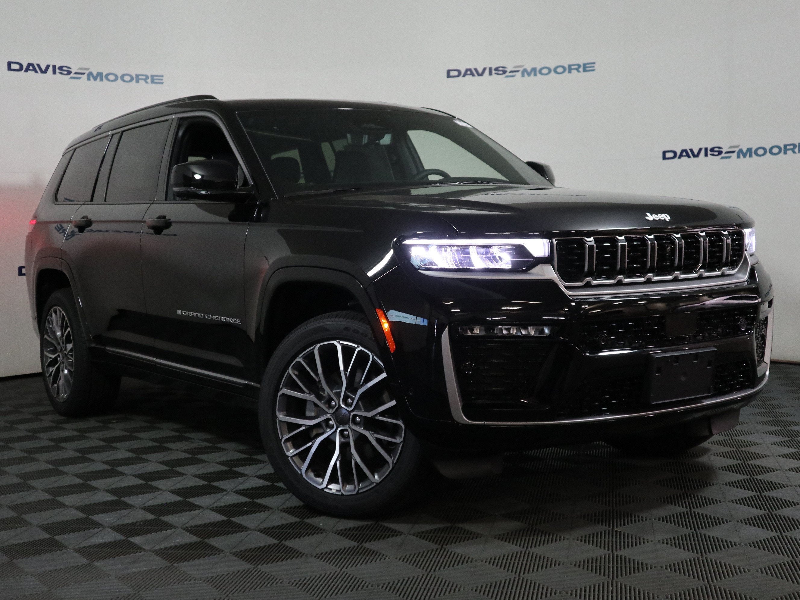 2026 Jeep Grand Cherokee L Summit