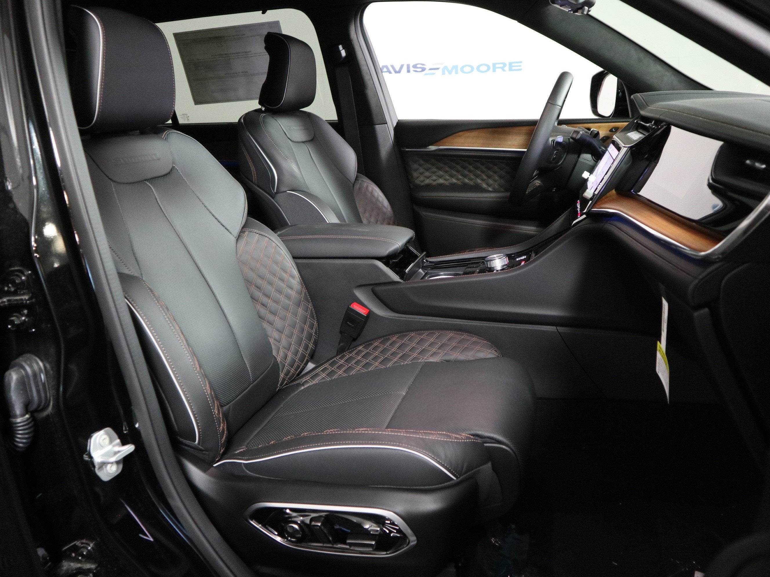 2026 Jeep Grand Cherokee L Summit