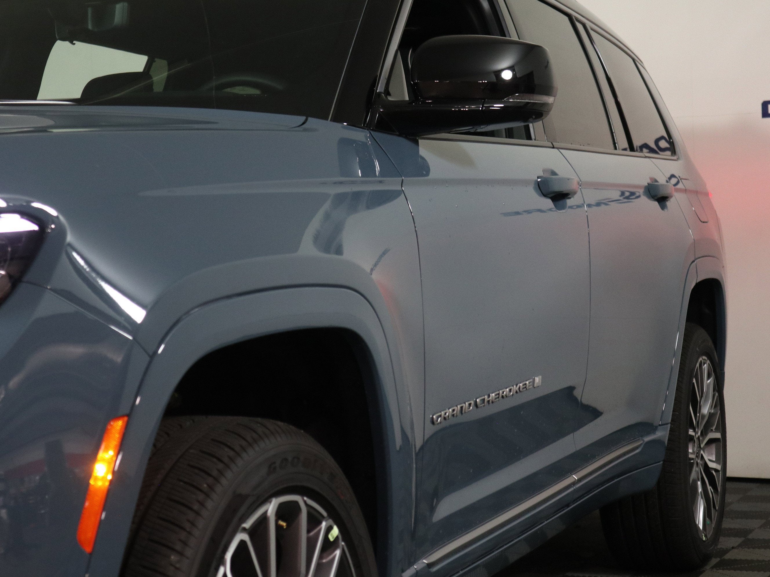 2026 Jeep Grand Cherokee L Summit