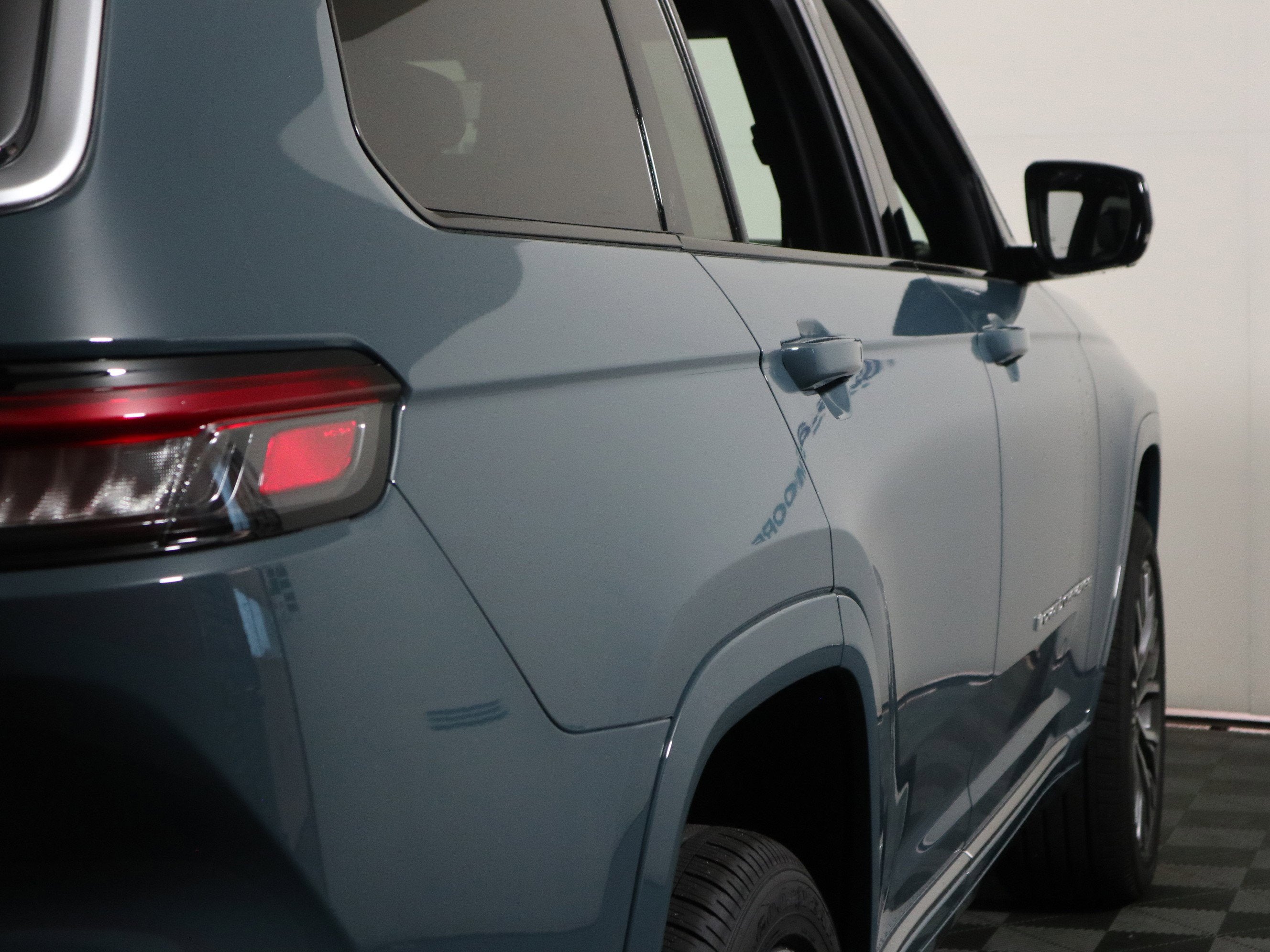2026 Jeep Grand Cherokee L Summit
