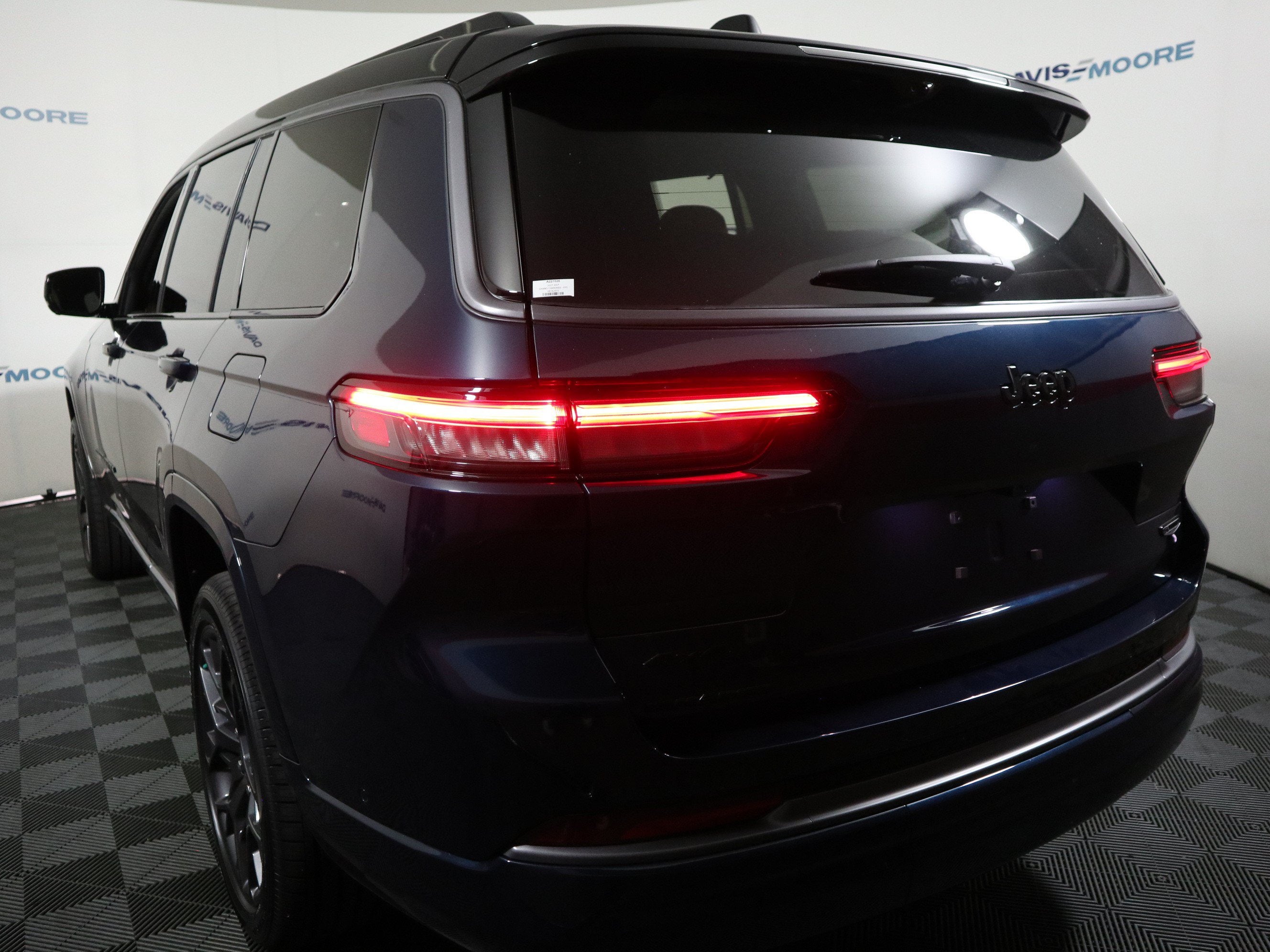 2027 Jeep Grand Cherokee L Summit