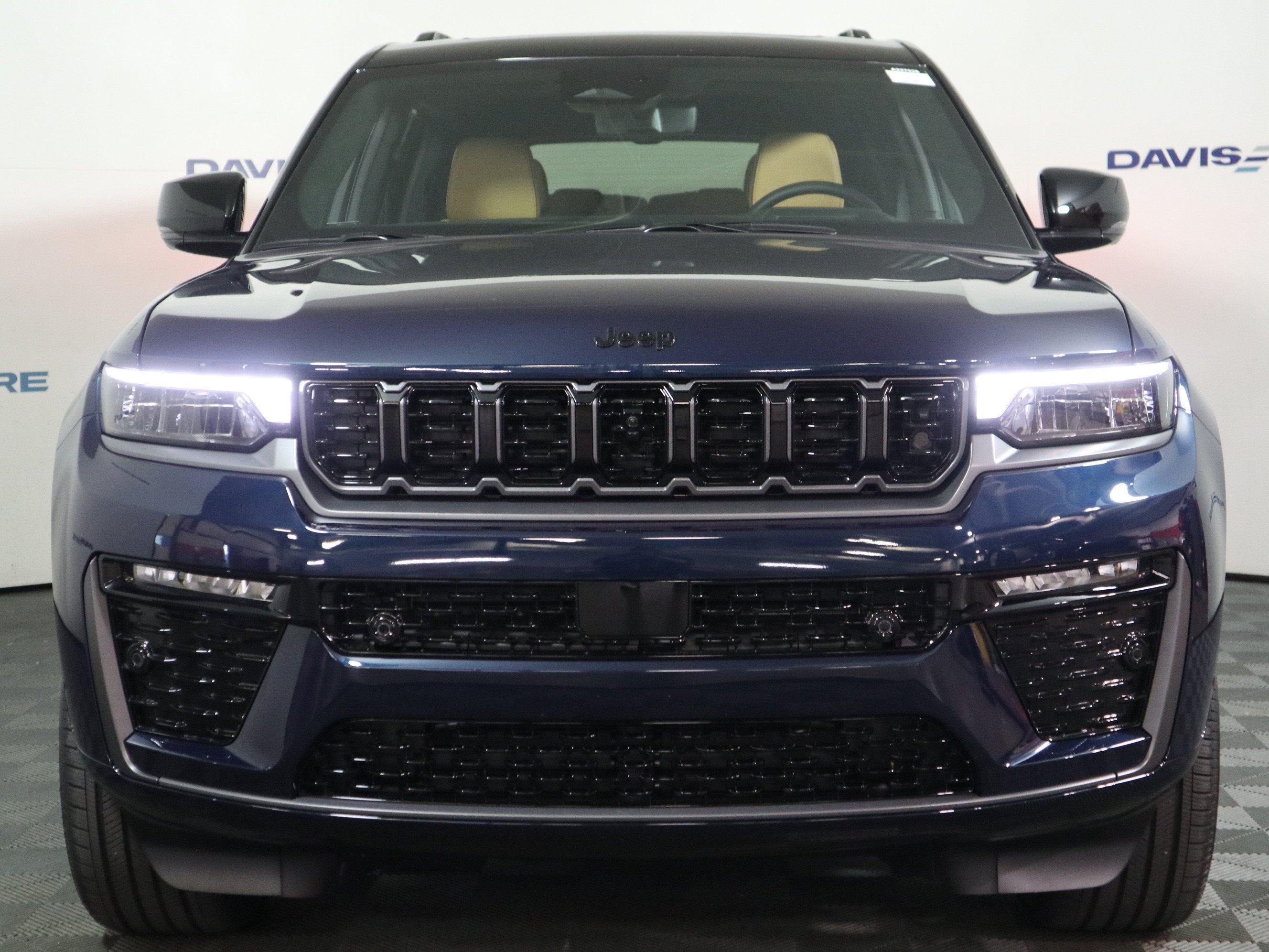 2027 Jeep Grand Cherokee L Summit