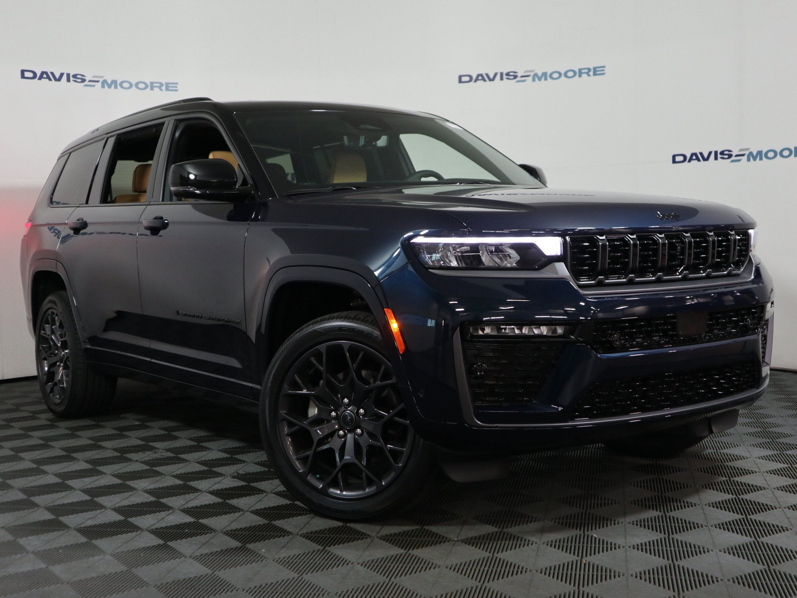 2027 Jeep Grand Cherokee L Summit