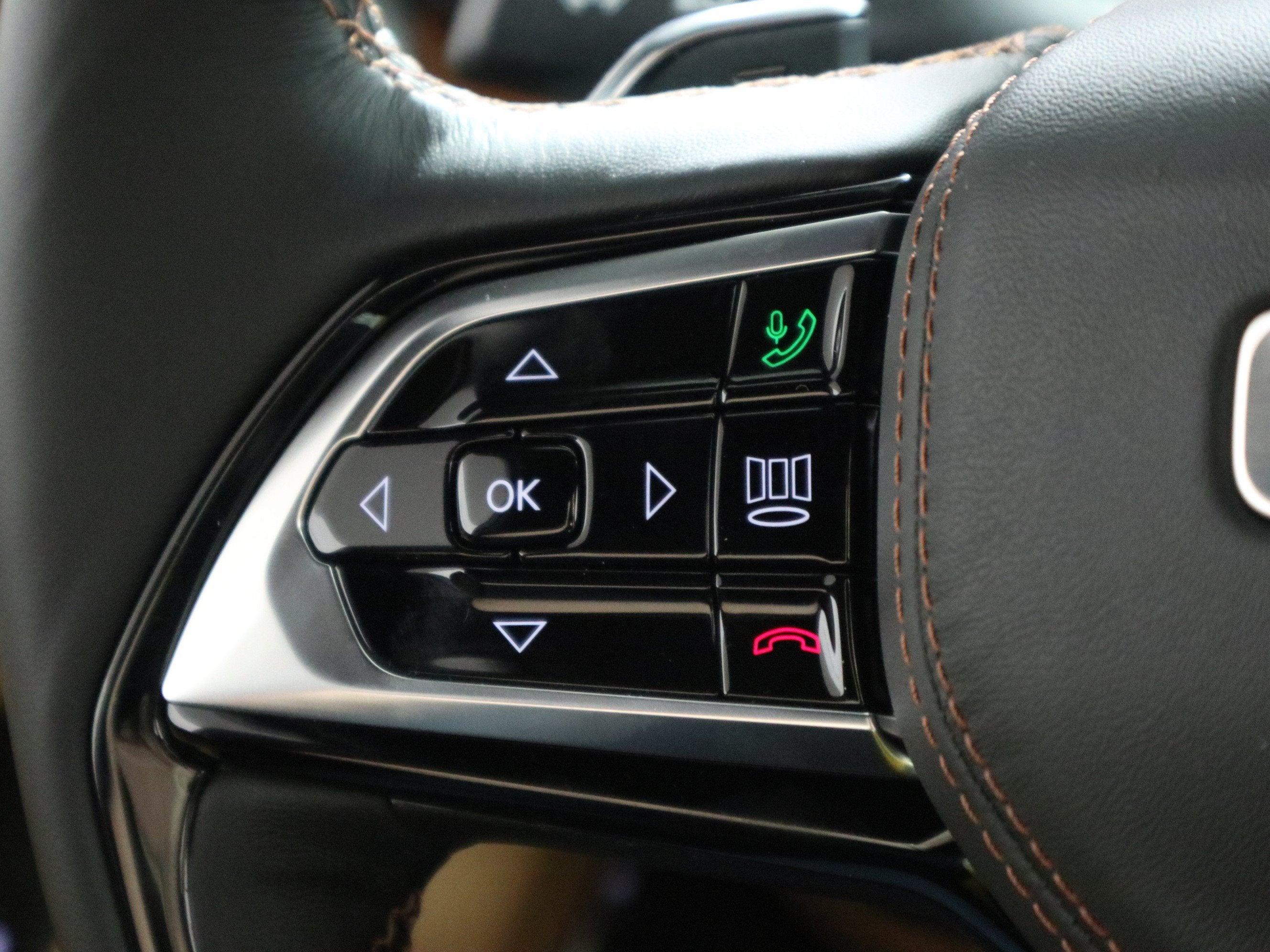 2027 Jeep Grand Cherokee L Summit