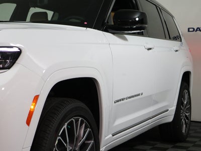 2027 Jeep Grand Cherokee L Summit