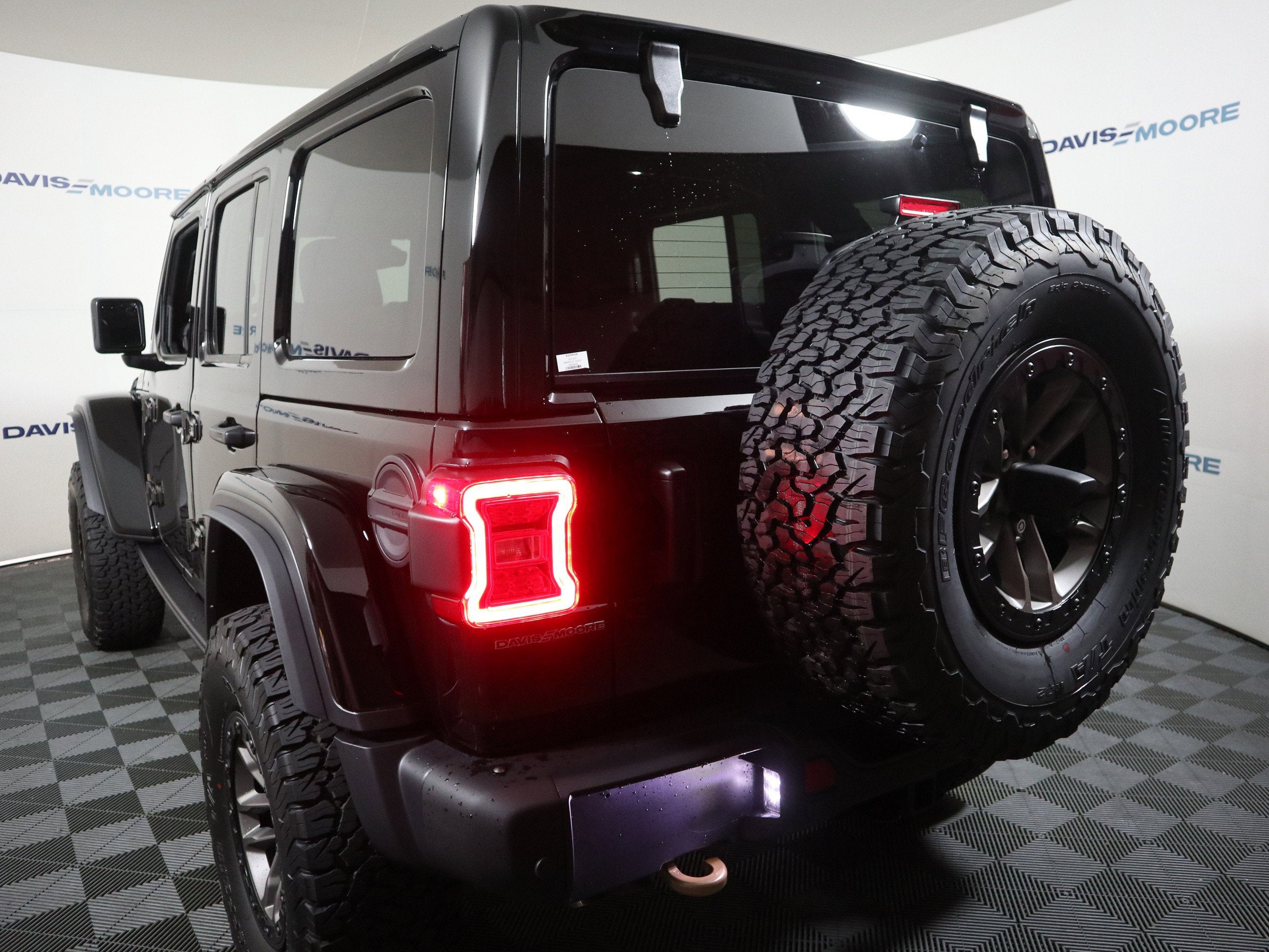 2025 Jeep Wrangler Rubicon 392