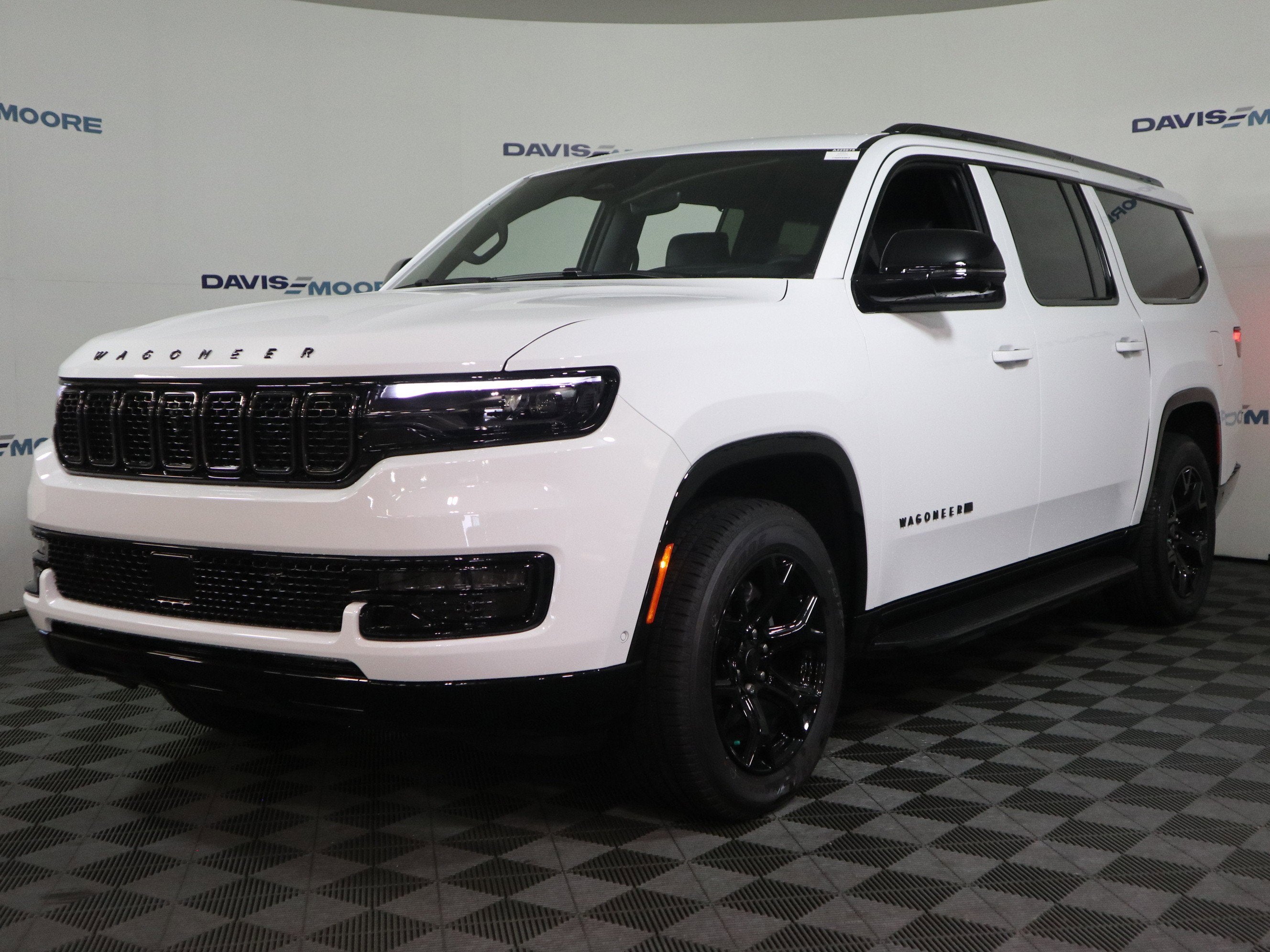 2025 Jeep Wagoneer Series II Carbide 4x4