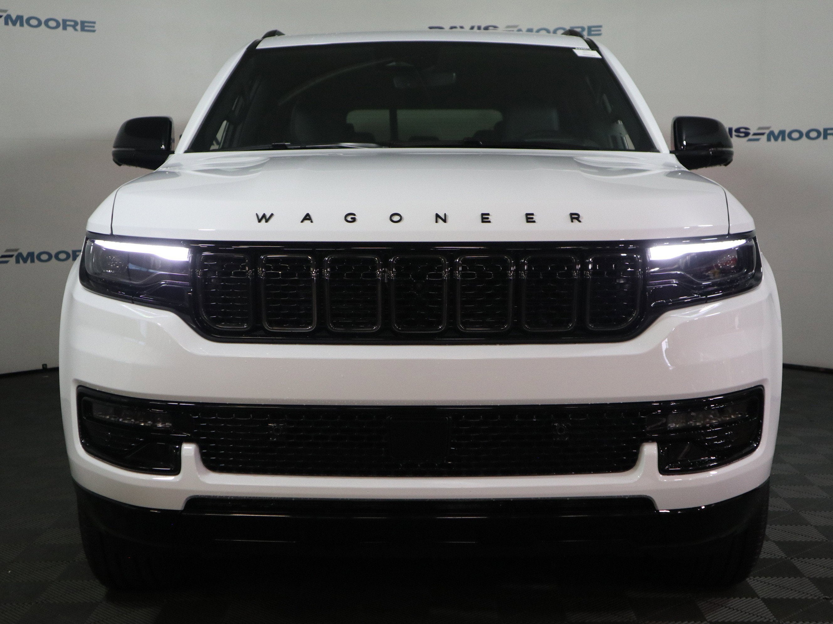 2025 Jeep Wagoneer Series II Carbide 4x4