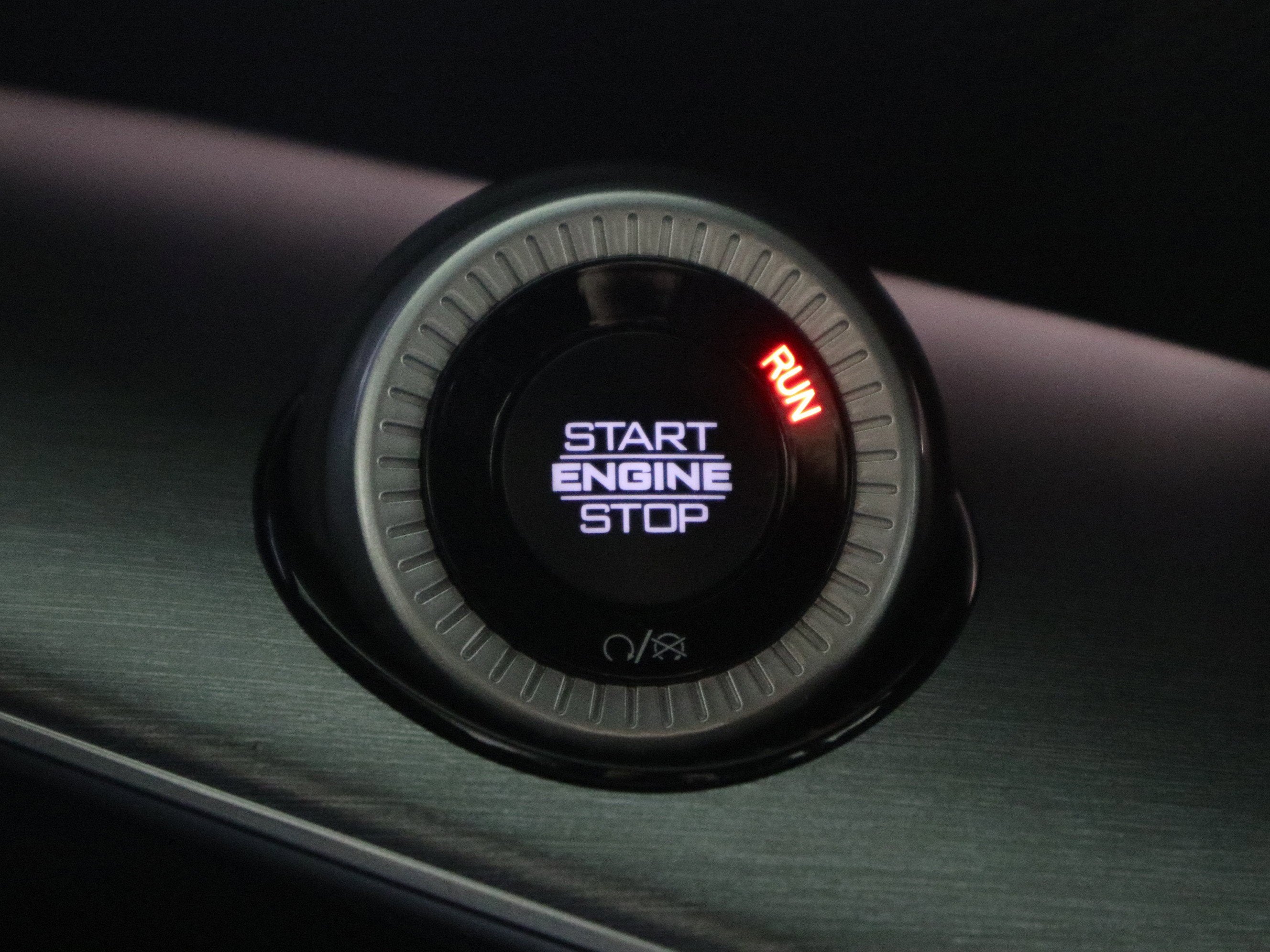 2025 Jeep Wagoneer Series II Carbide 4x4