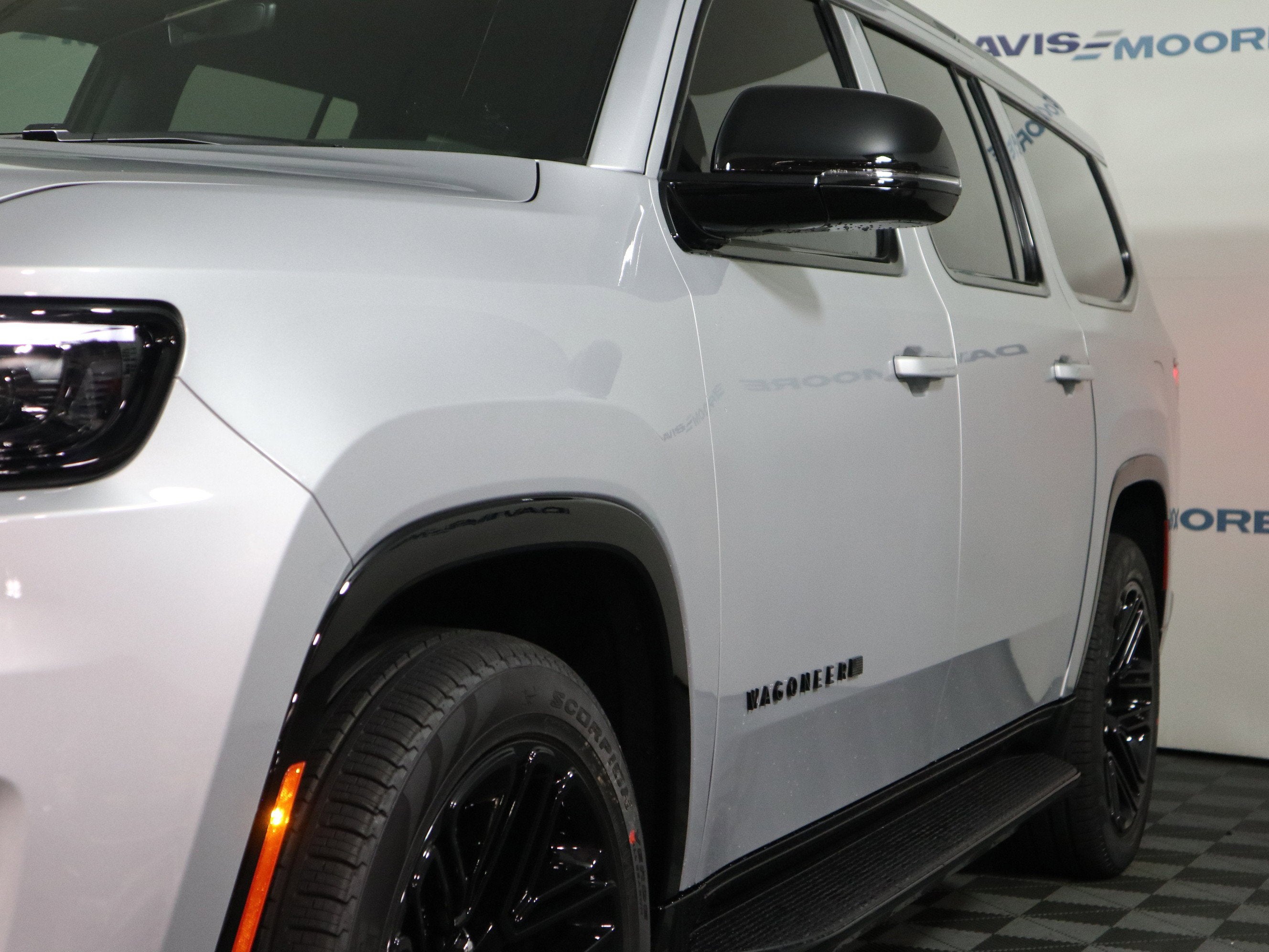 2025 Jeep Wagoneer Series II Carbide 4x4