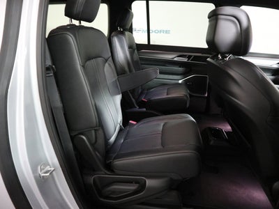 2025 Jeep Wagoneer Series II Carbide 4x4