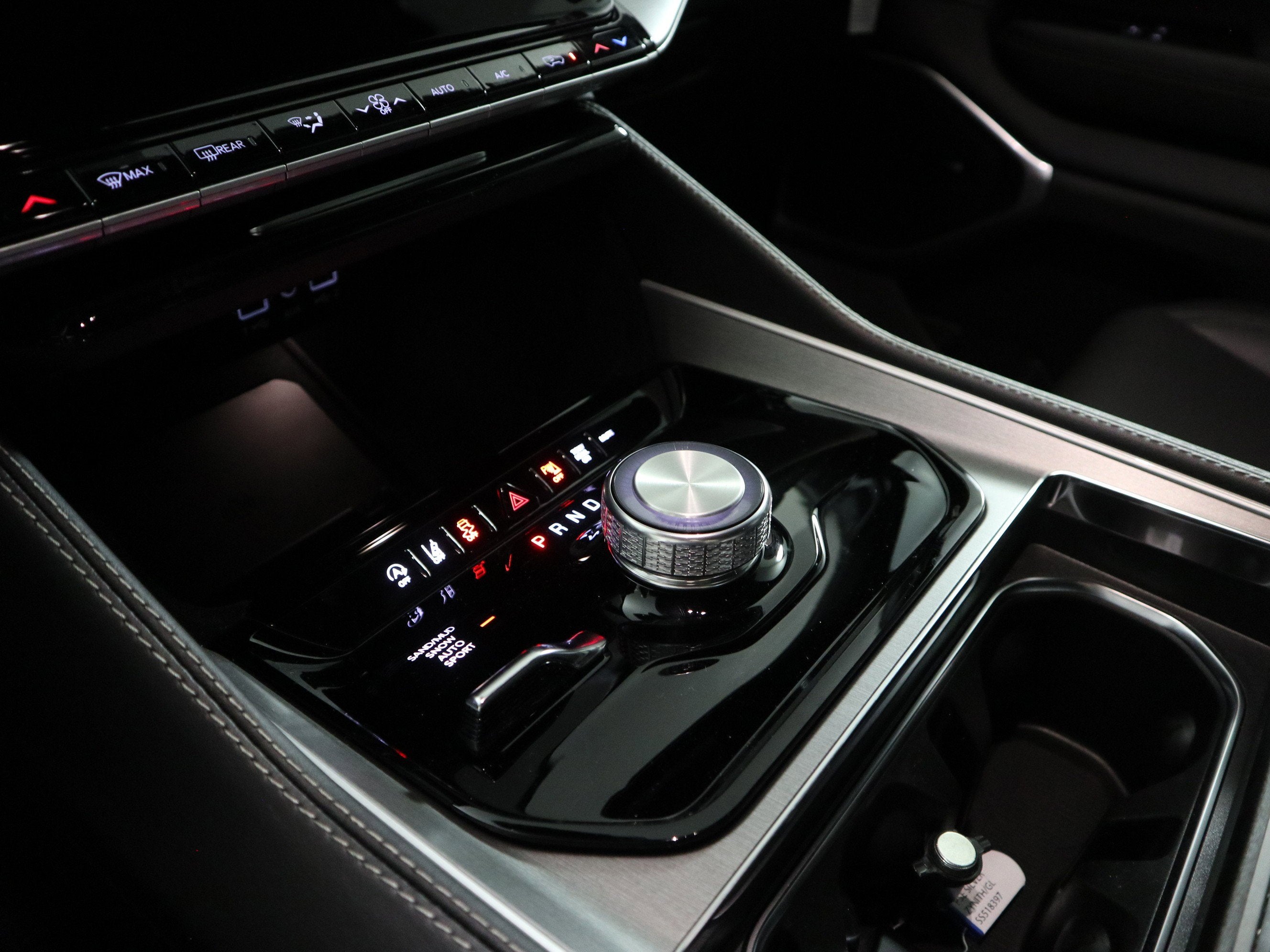 2025 Jeep Wagoneer Series II Carbide 4x4