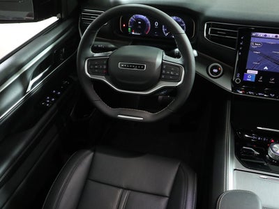 2025 Jeep Wagoneer Series III Super 4x4