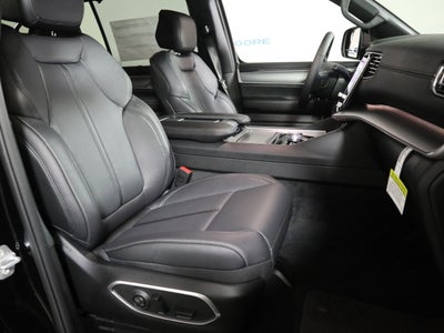 2025 Jeep Wagoneer Series III Super 4x4